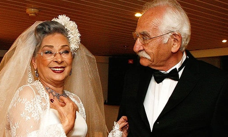 90 yaşına merdiven dayadı! Doğum gününü kutlayan Memik Dede’nin son hali ortaya çıktı 90 yaşına merdiven dayadı! Doğum gününü kutlayan Memik Dede’nin son hali ortaya çıktı - 2. Resim