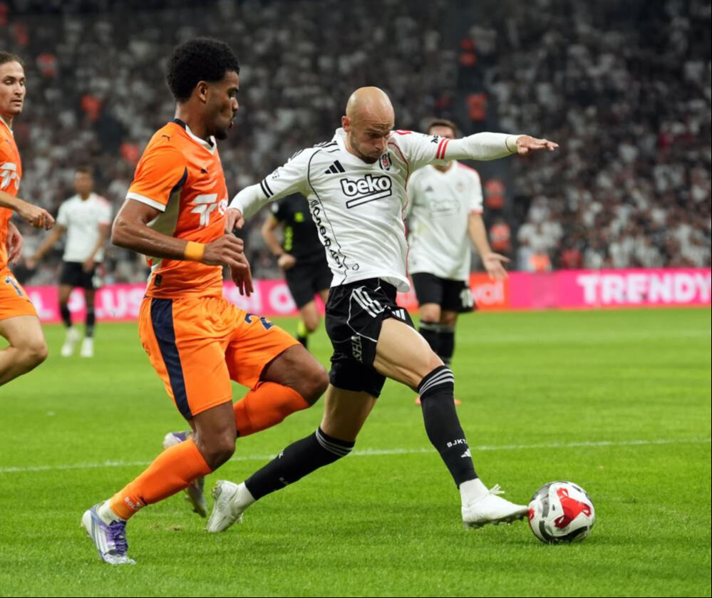 Canlı: Beşiktaş - Başakşehir maçı - 4. Resim
