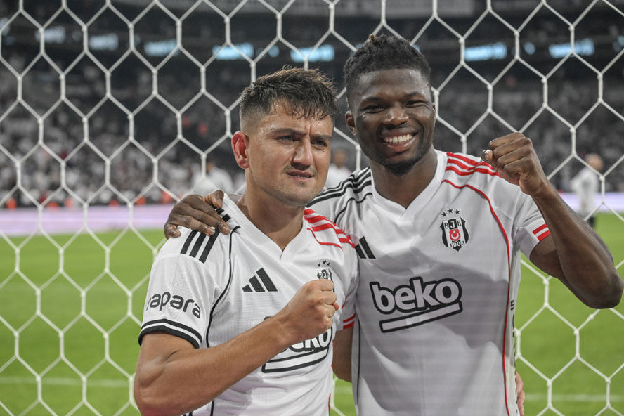 Cengiz Ünder kariyerinde bir ilki başardı: Gözlerim doldu, çok özlemişim - 1. Resim
