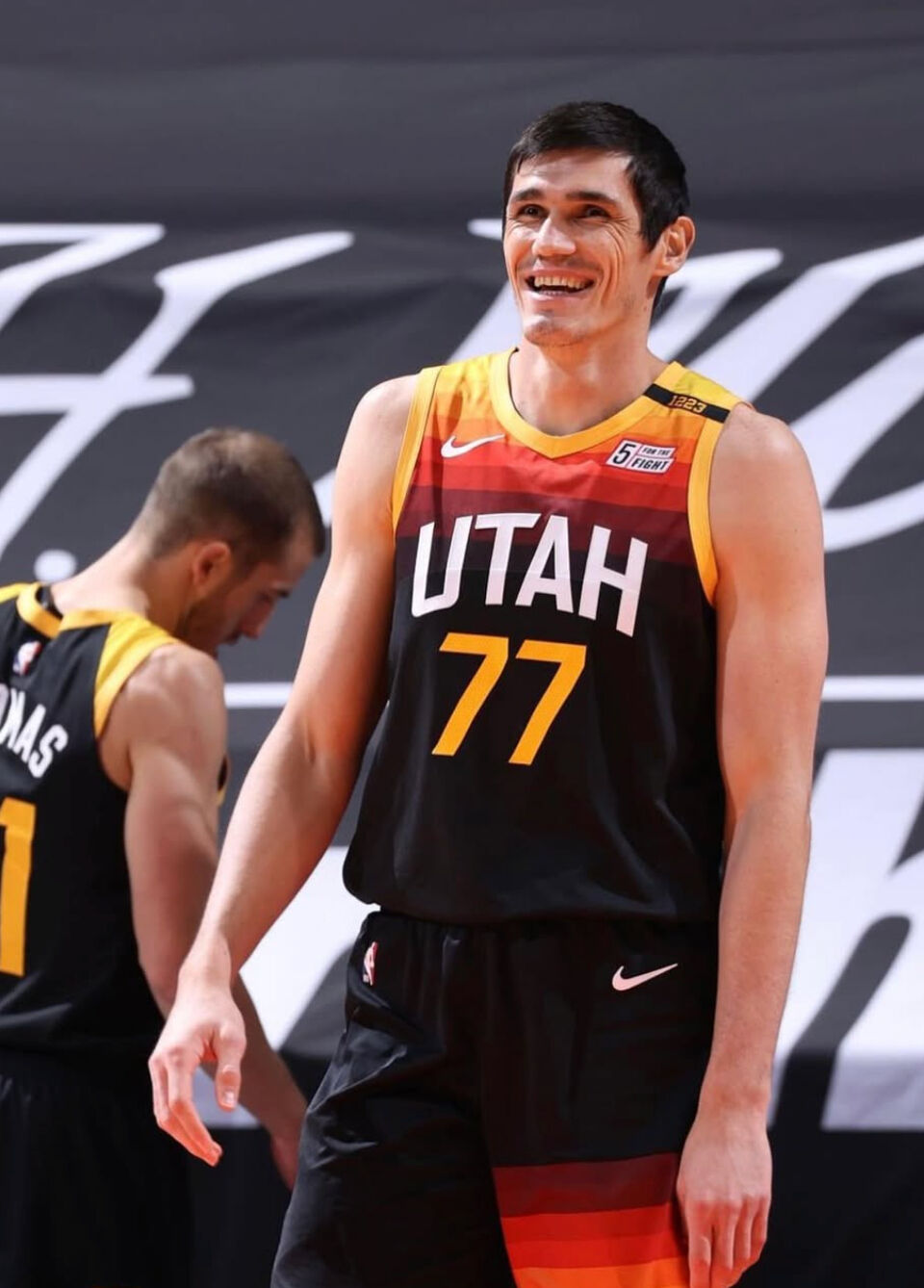 Ersan İlyasova neden oynamıyor, basketbolu bıraktı mı? Ersan İlyasova neden oynamıyor, basketbolu bıraktı mı? - 3. Resim