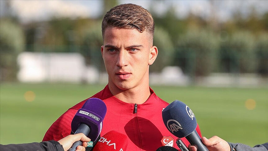 Galatasaray’da Okan Buruk'tan veto: Bir transferi istemedi, bir ismi göndermedi! Arda Turan istemişti... - 1. Resim