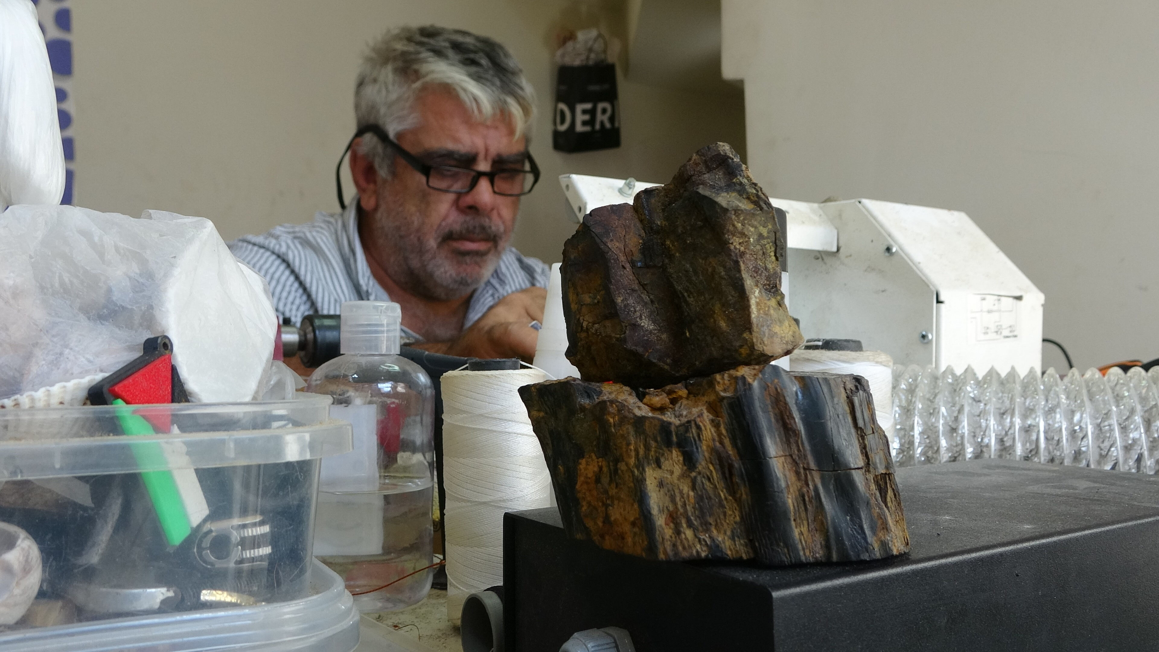 Gramı altınla yarışıyor! Toprak altından çıkarıp ekonomiye kazandırıyor Gramı altınla yarışıyor! Toprak altından çıkarıp ekonomiye kazandırıyor - 4. Resim