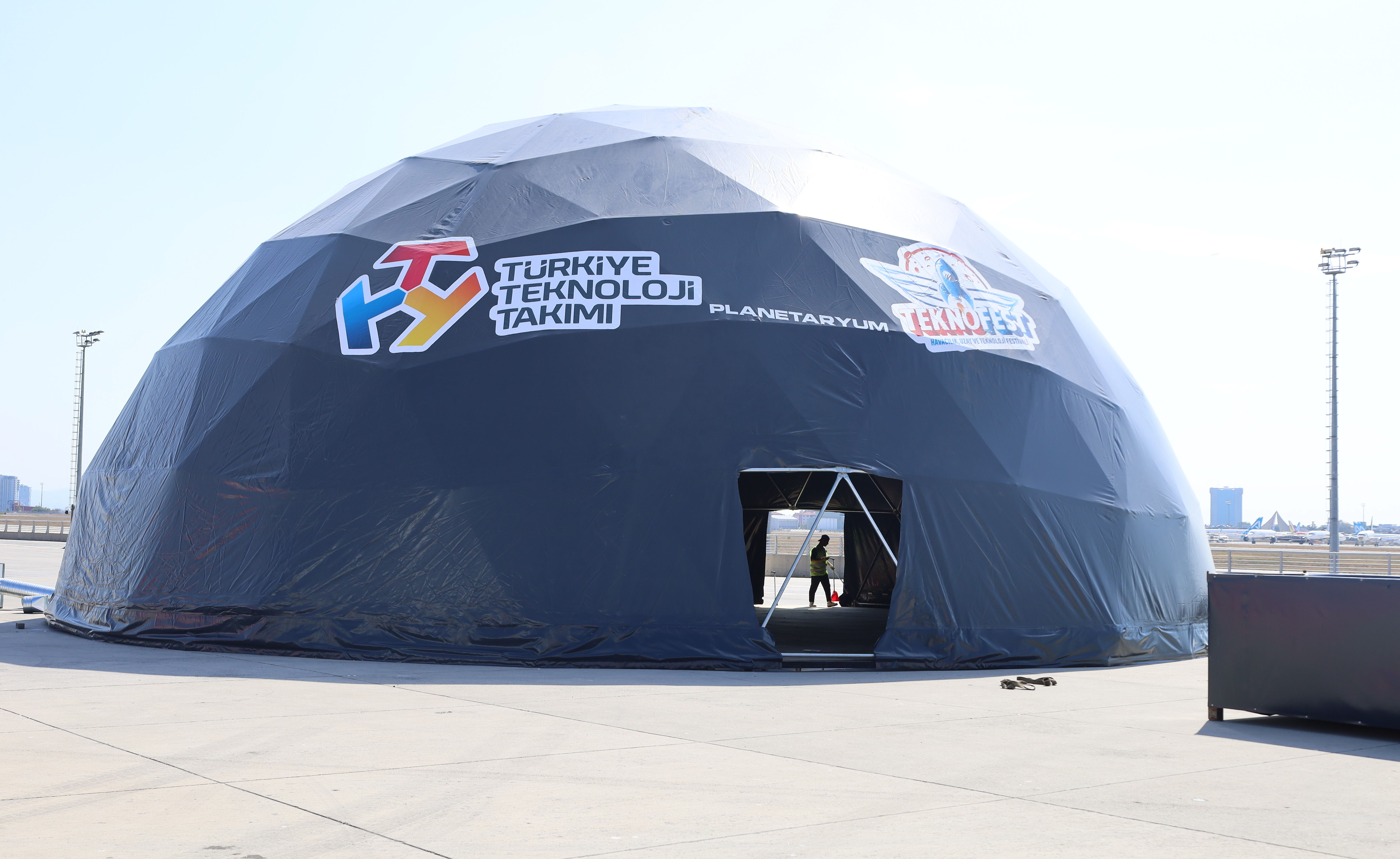 TEKNOFEST İstanbul hazırlıkları büyük bir titizlikle devam ediyor TEKNOFEST İstanbul hazırlıkları büyük bir titizlikle devam ediyor - 1. Resim