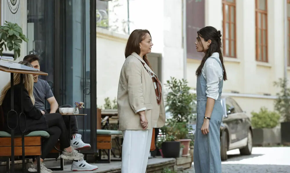 Çarpıntı dizisi bu akşam neden yok, yeni bölüm ne zaman? 14 Eylül’de ekranlara gelmedi! - 1. Resim