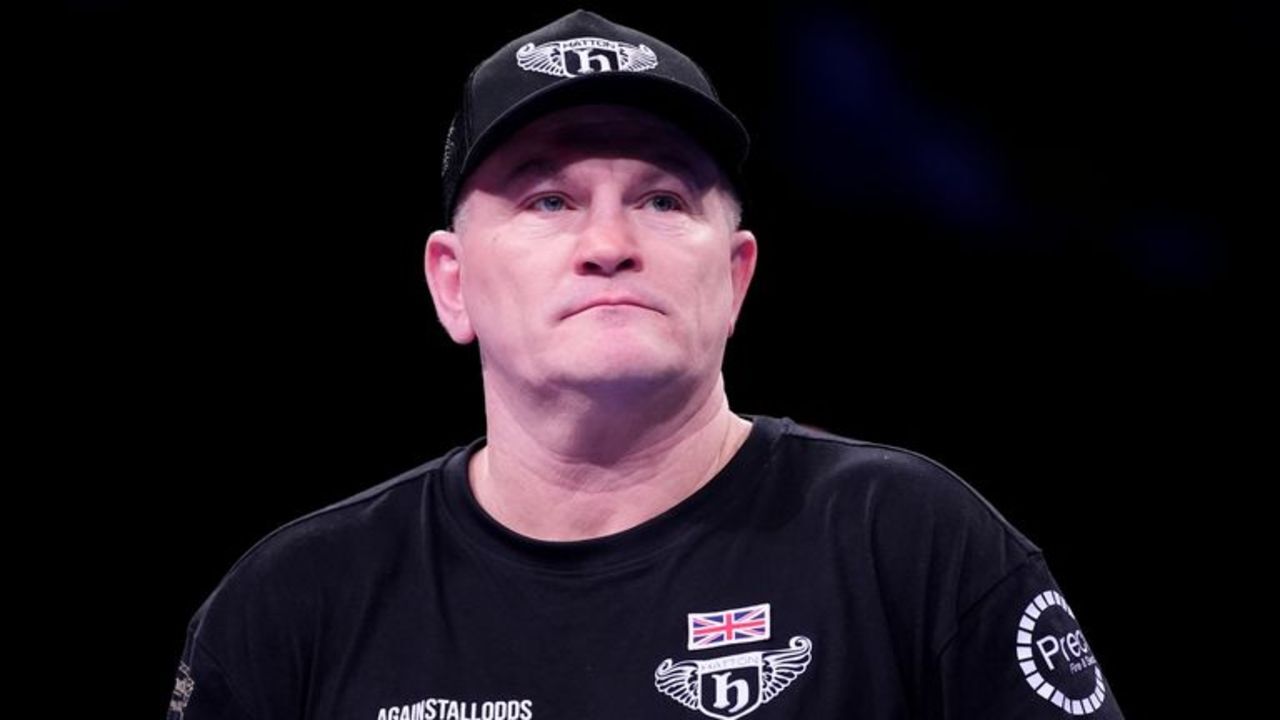Dünyaca ünlü boksör Ricky Hatton evinde ölü bulundu!