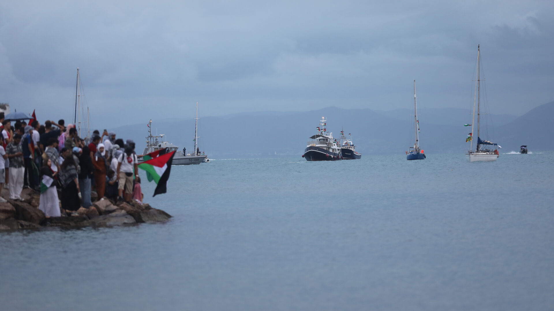 Gazze'ye ilerleyiş sürüyor! Küresel Sumud Filosu'na 10 gemi daha katıldı Gazze'ye ilerleyiş sürüyor! Küresel Sumud Filosu'na 10 gemi daha katıldı - 2. Resim