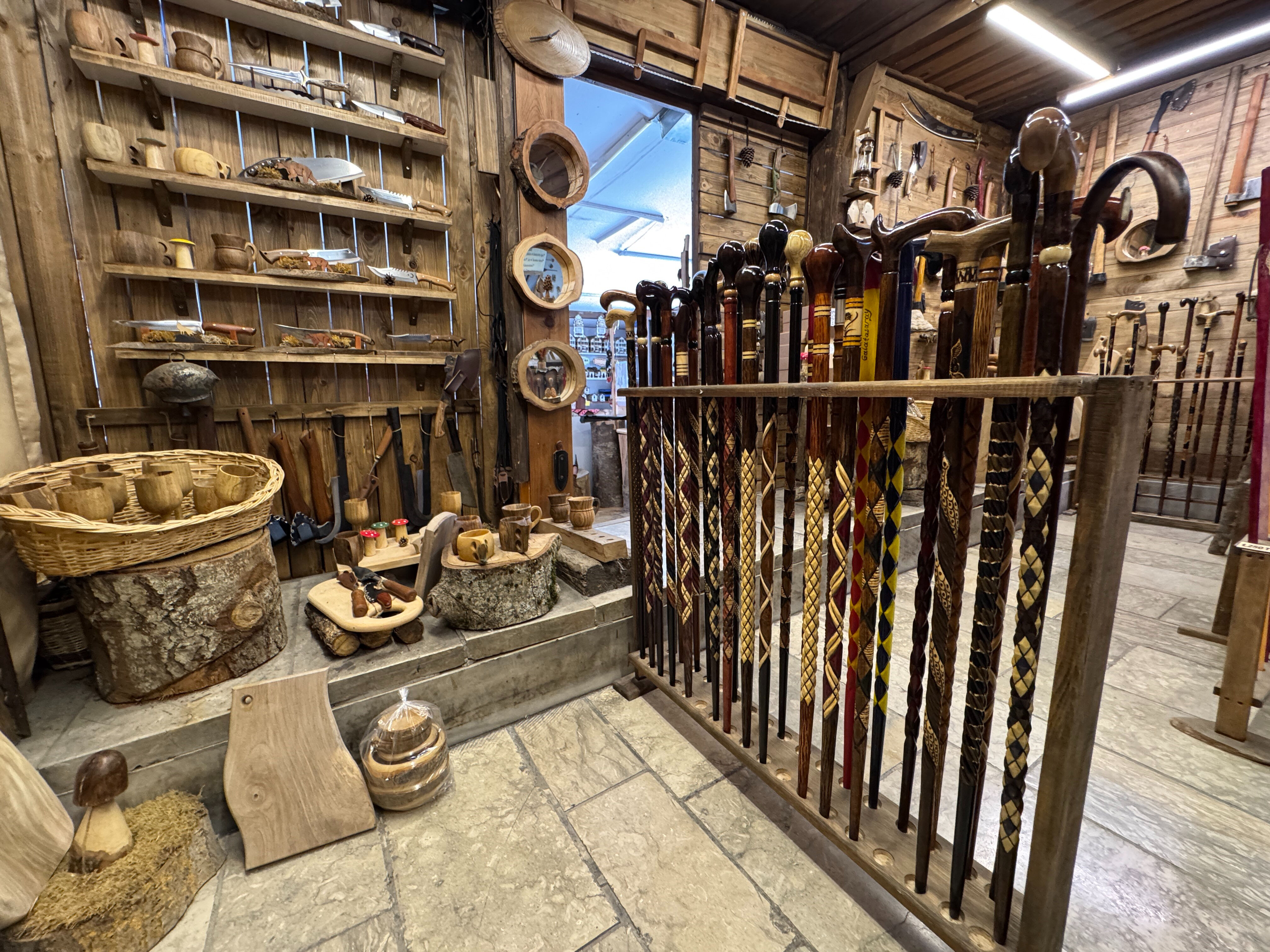 Tek başına üretiyor, tanesini 30 bin liraya satıyor: Sorun olursa öğretmeye çalışıyorum Tek başına üretiyor, tanesini 30 bin liraya satıyor: Sorun olursa öğretmeye çalışıyorum - 3. Resim