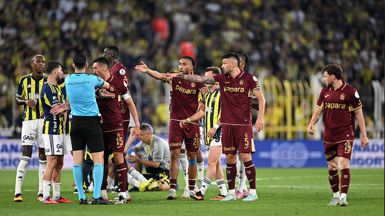 Trabzon Belediye Başkanı Ahmet Metin Genç'ten şike paylaşımı: Fenerbahçe'den sert cevap Trabzon Büyükşehir Belediye Başkanı Ahmet Metin Genç'ten Fenerbahçelileri kızdıracak paylaşım! Şike iddiasında bulundu  - 1. Resim