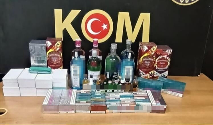 Yunanistan'a kaçacaklardı! 8 FETÖ üyesi yakayı ele verdi - 1. Resim