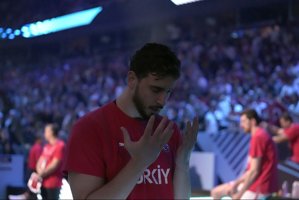 Alperen Şengün nerede oynuyor? Alperen Şengün nerede oynuyor? - 1. Resim