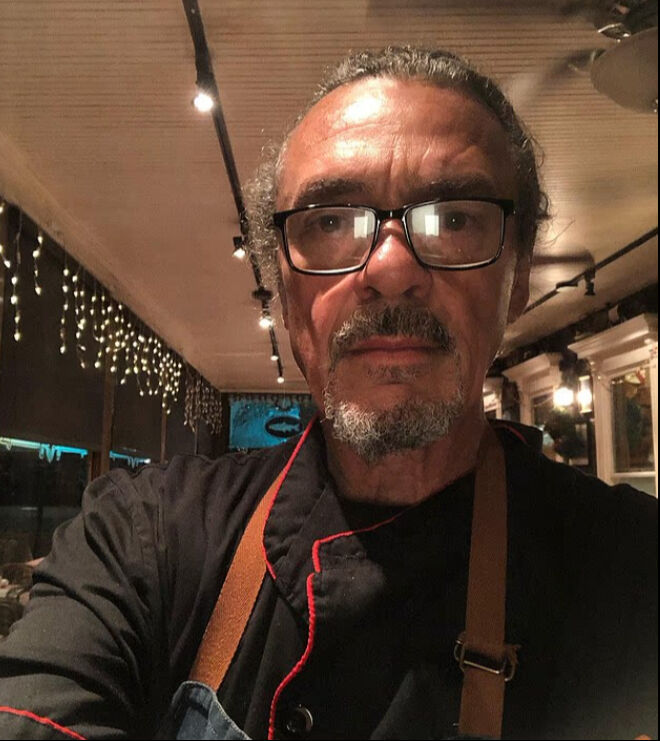 Aynı günde üç soygun! Ünlü şef saatler içinde milyonluk vurgun yaptı Aynı günde üç soygun! Ünlü şef saatler içinde milyonluk vurgun yaptı - 2. Resim