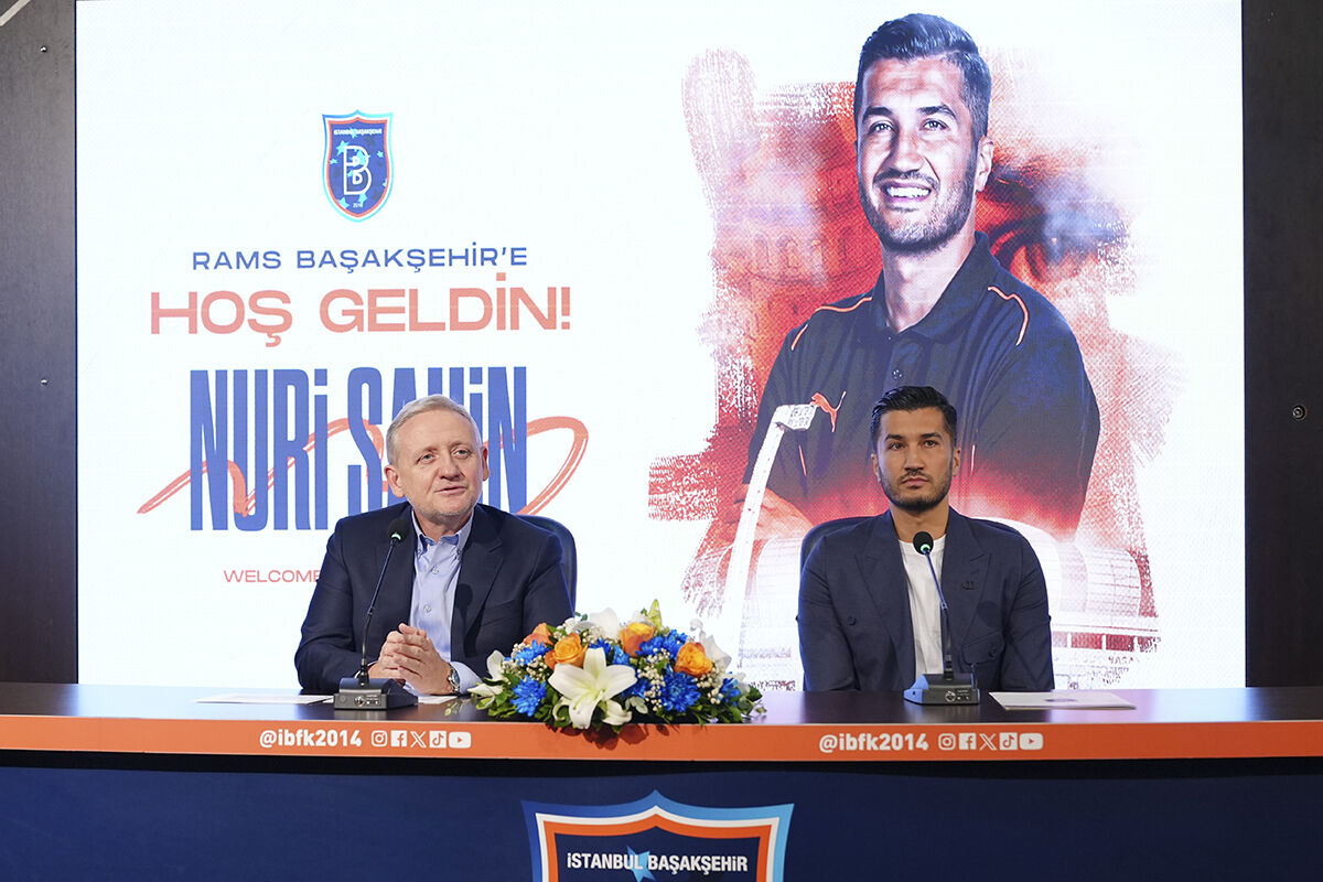 Başakşehir'de yeni dönem başladı! Osimhen ve Ederson itirafı gündem oldu: Almanya'da konuşulan tek konu Türkiye Başakşehir'de yeni dönem başladı! Osimhen ve Ederson sözleri gündem oldu: Almanya'da konuşulan tek konu Türkiye - 3. Resim