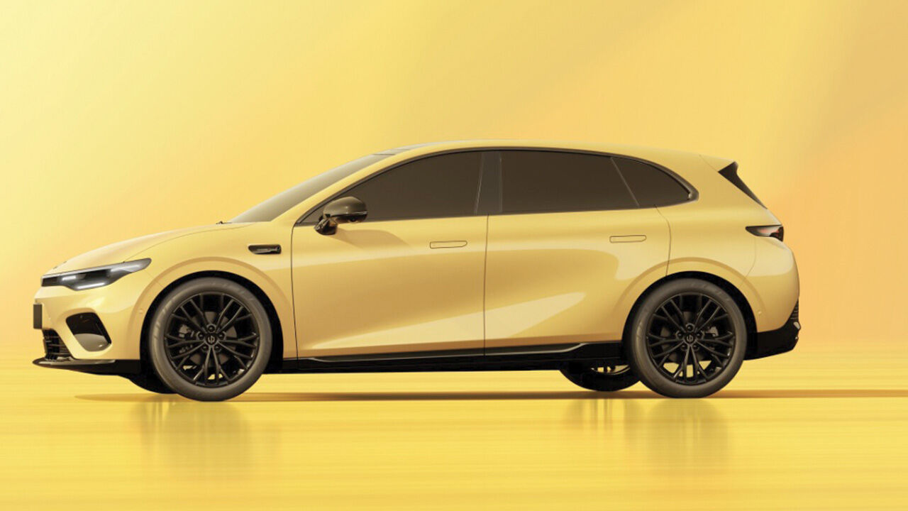 Çinlisinden İngilizine gövde gösterisi! Tasarımlar değil yazılımlar kapıştı - 1. Resim