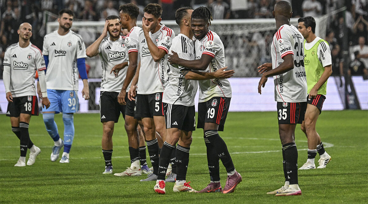 El Bilal Toure'de  El Bilal Toure'de