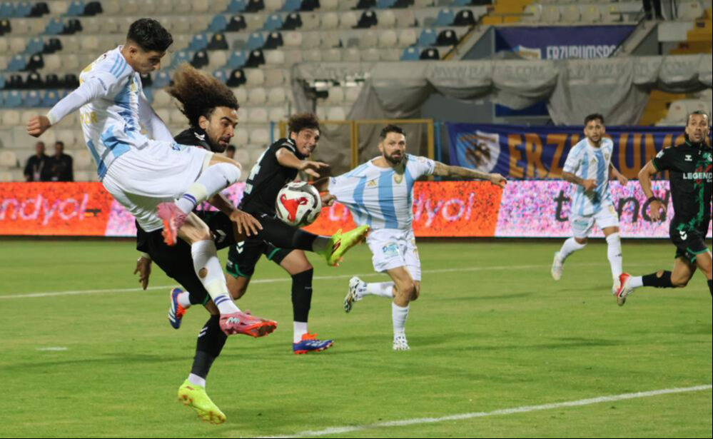 Erzurumspor FK ile Sakaryaspor yenişemedi Erzurumspor FK ile Sakaryaspor yenişemedi - 1. Resim