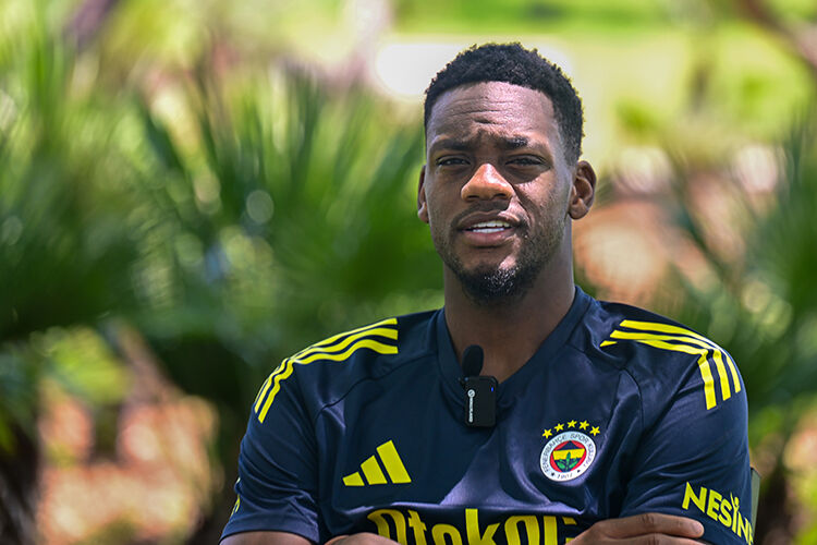 Fenerbahçelileri endişelendiren görüntüler! 33 gün sonra ortaya çıktı: Tepki çekti, hemen sildi Fenerbahçelileri endişelendiren görüntüler! 33 gün sonra ortaya çıktı: Tepki çekti, hemen sildi - 1. Resim