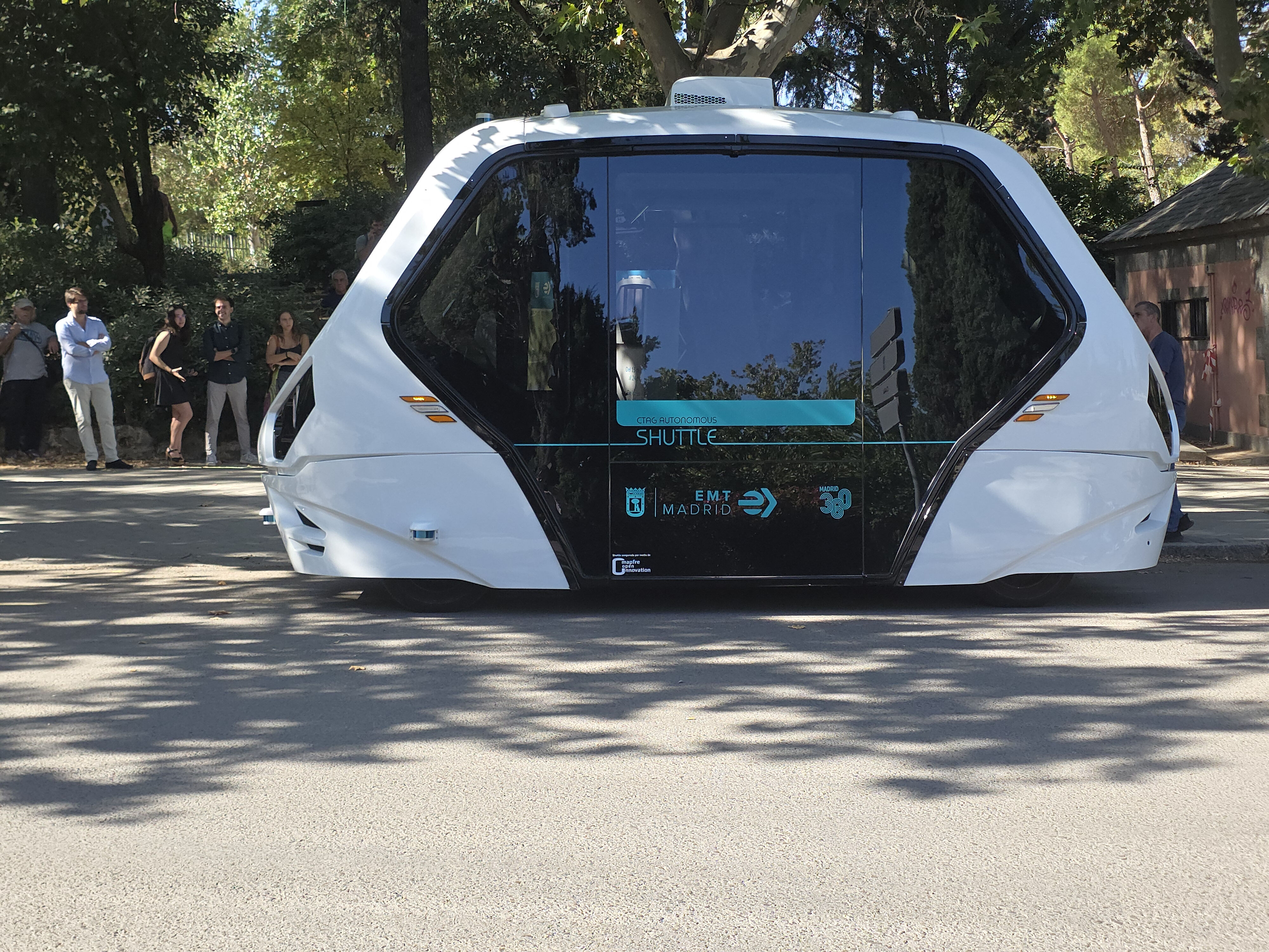 İspanya'da toplu ulaşımda bir ilk! Sürücüsüz elektrikli otobüs denemesi Madrid'de başladı - 3. Resim