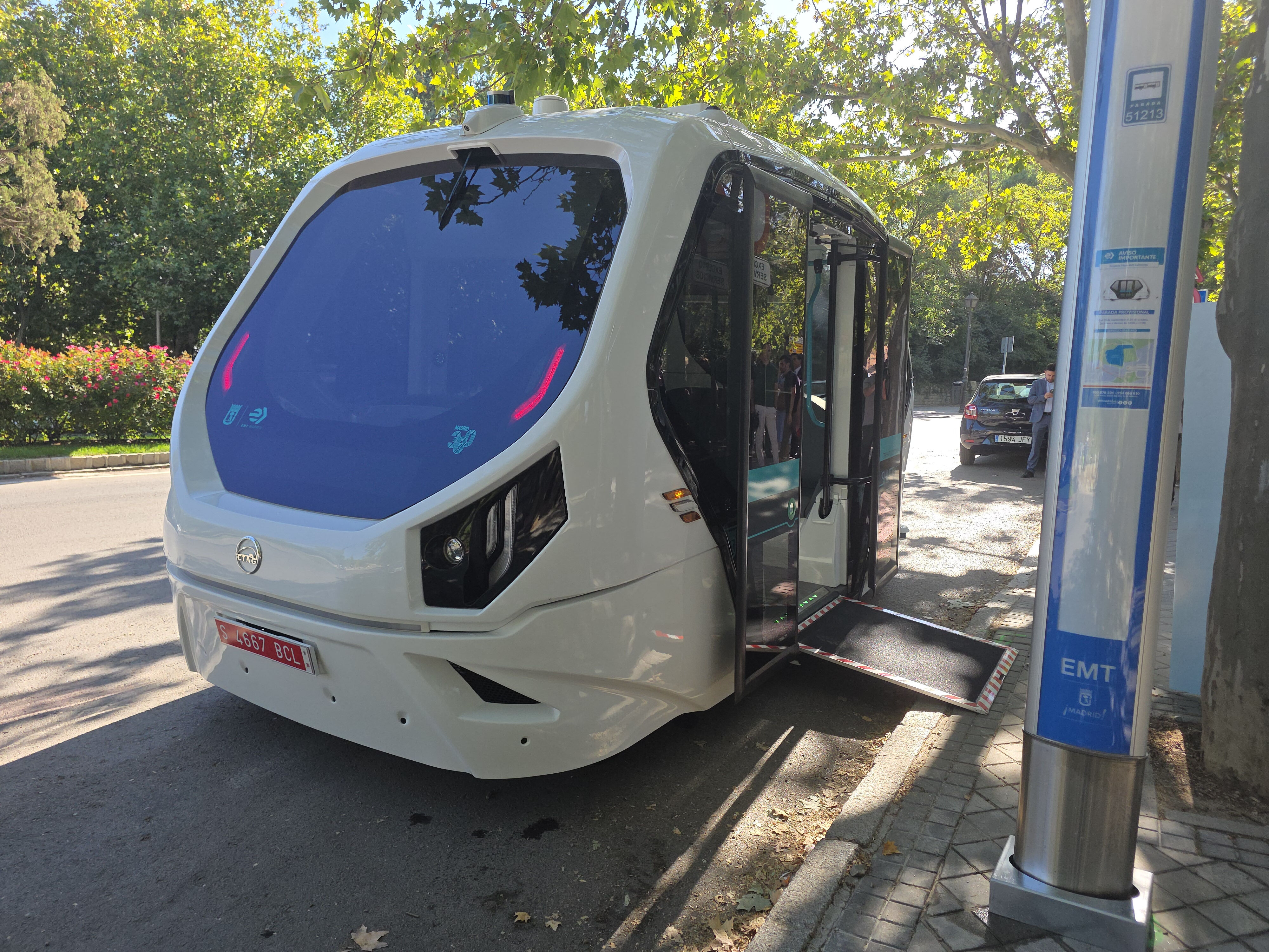 İspanya'da toplu ulaşımda bir ilk! Sürücüsüz elektrikli otobüs denemesi Madrid'de başladı - 5. Resim