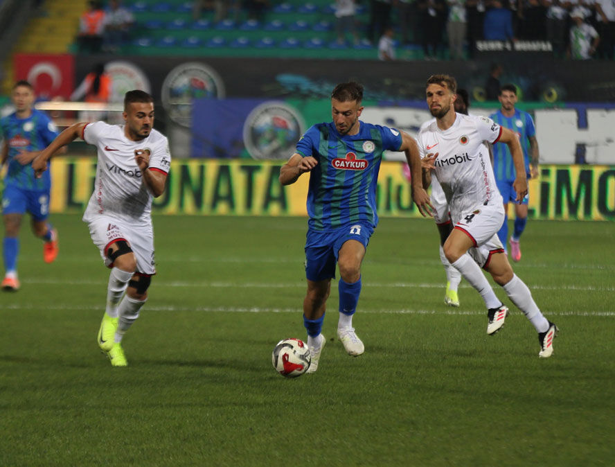 Süper Lig ekibinin puan hasreti: Beş maçta sıfır çekti - 1. Resim