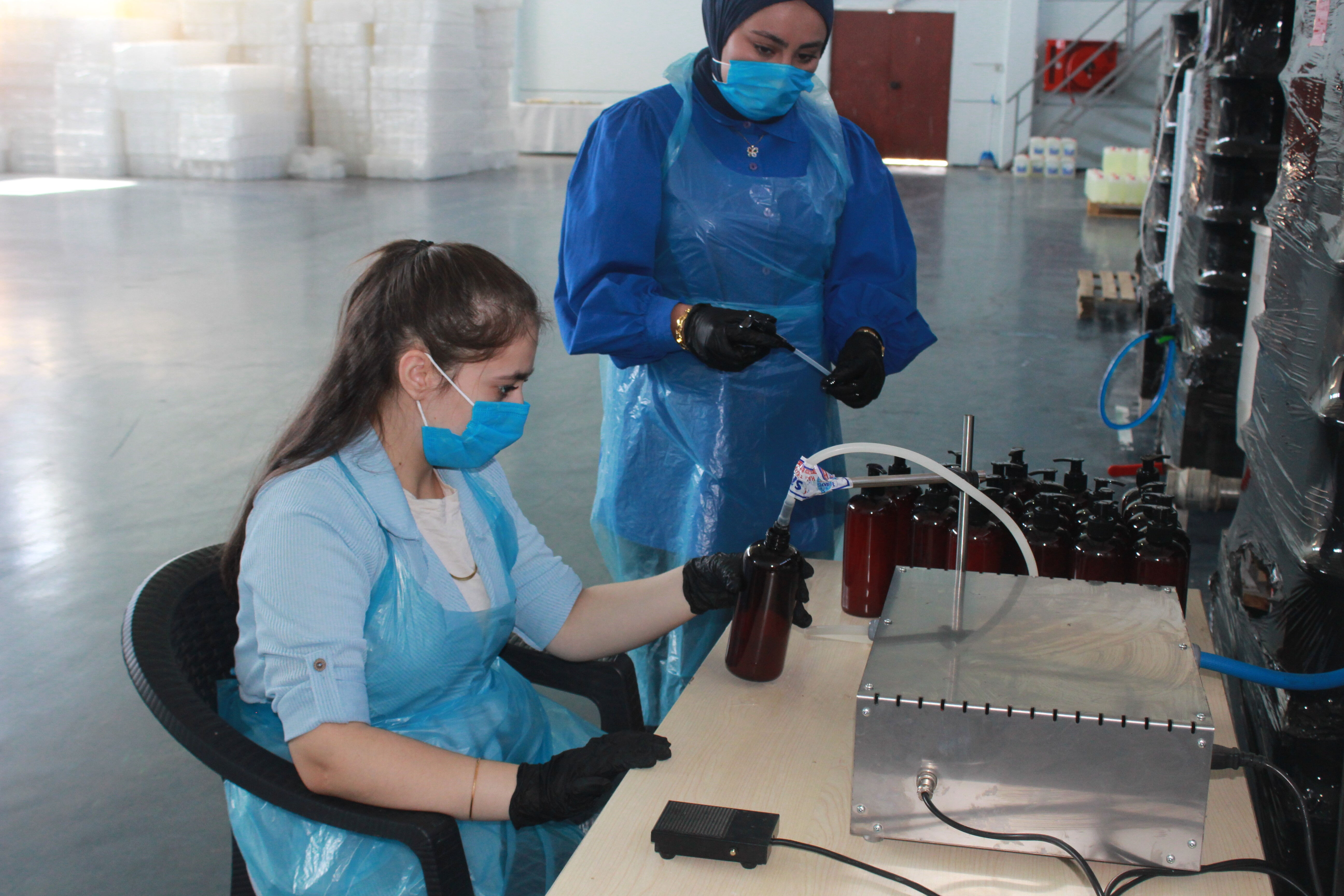 Tillo'da kadınlar bir ilke imza attı: Kendi temizlik malzemelerini kendileri üretiyorlar - 2. Resim