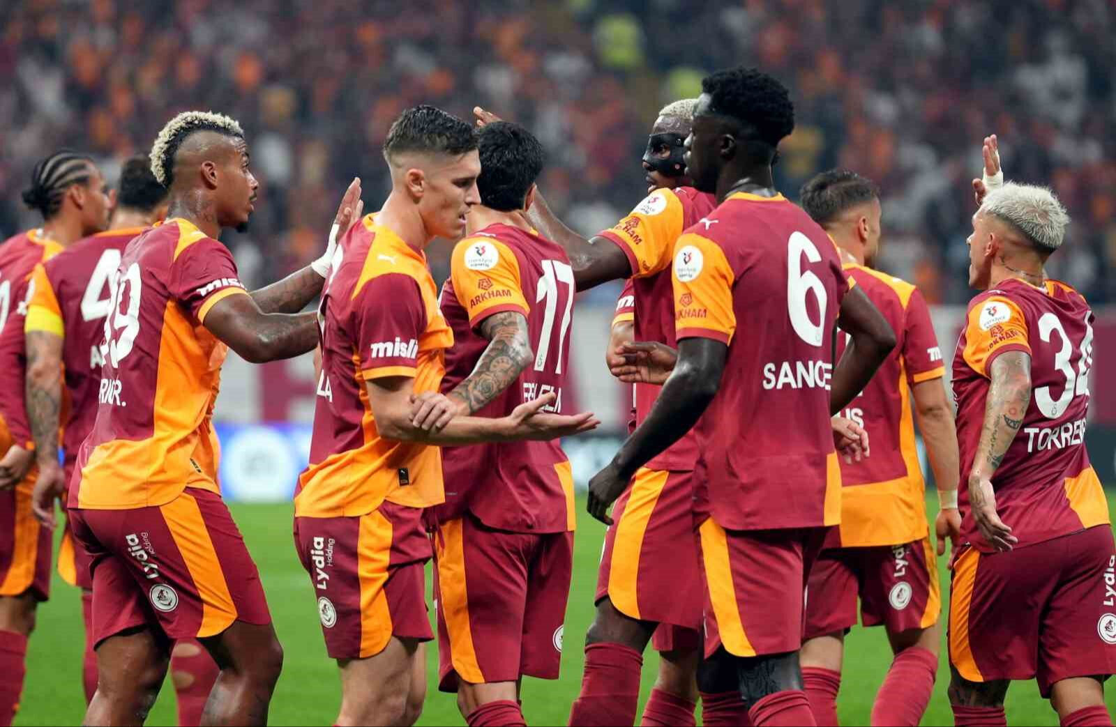 UEFA Şampiyonlar Ligi'nde heyecan yarın başlıyor! Galatasaray ilk maçına perşembe günü çıkıyor UEFA Şampiyonlar Ligi'nde heyecan yarın başlıyor! Galatasaray ilk maçına deplasmanda perşembe günü çıkıyor - 1. Resim