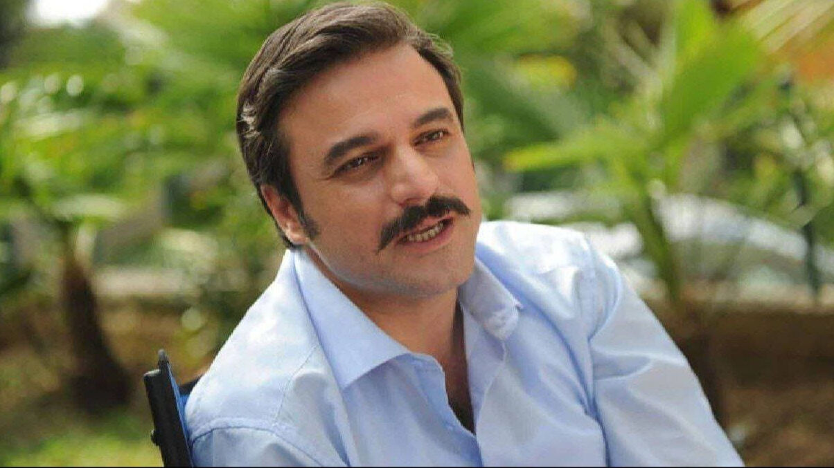 İntihara kalkıştığı öne sürülen oyuncu Ufuk Özkan yoğun bakımda İntihar ettiği iddia edilen Ufuk Özkan'dan ilk açıklama! 48 saat boyunca... - 5. Resim