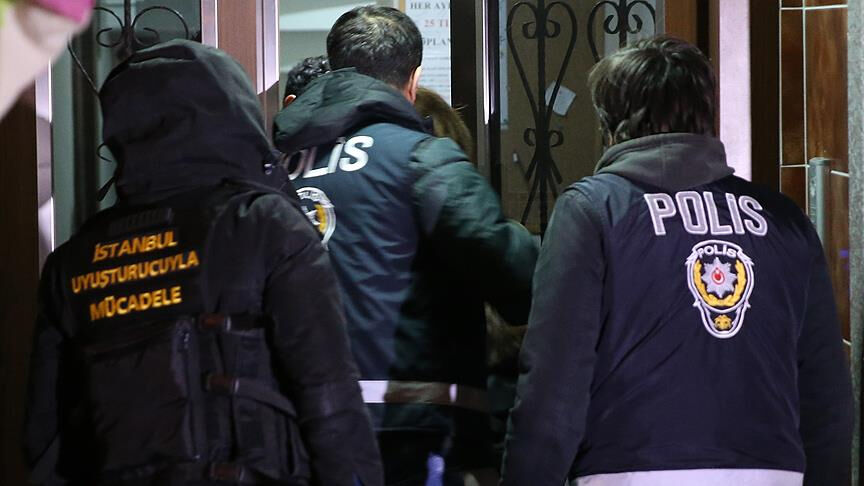 İstanbul'da zehir tacirlerine göz açtırılmadı! 400 saatlik kayıtlar izlendi, 11 kişi tutuklandı - 2. Resim