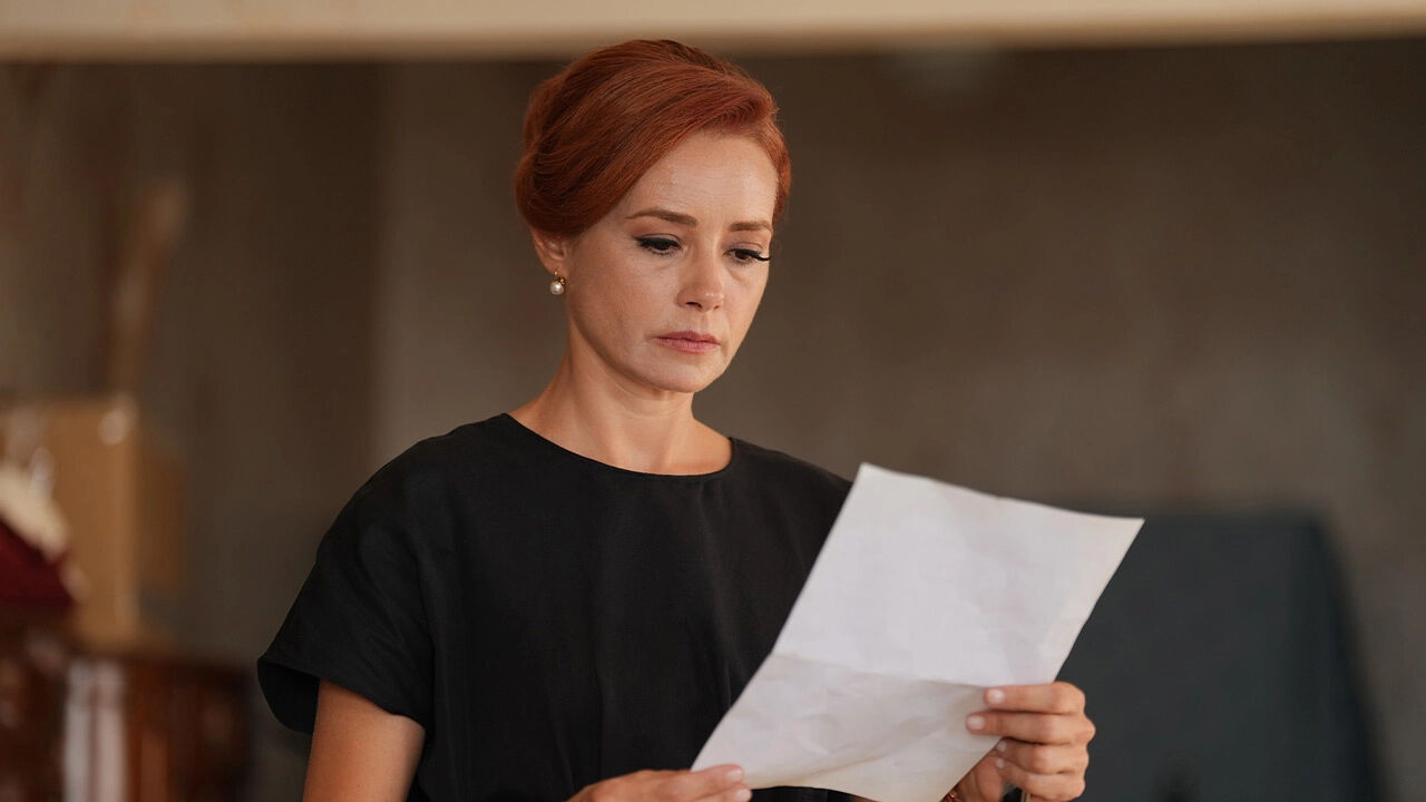 Kıskanmak dizisi gerçek hikaye mi, kurgu mu? Nahid Sırrı Örik’in romanı beyaz perde de yer aldı! Kıskanmak dizisi gerçek hikaye mi, kurgu mu? Nahid Sırrı Örik’in romanı beyaz perde de yer aldı! - 1. Resim