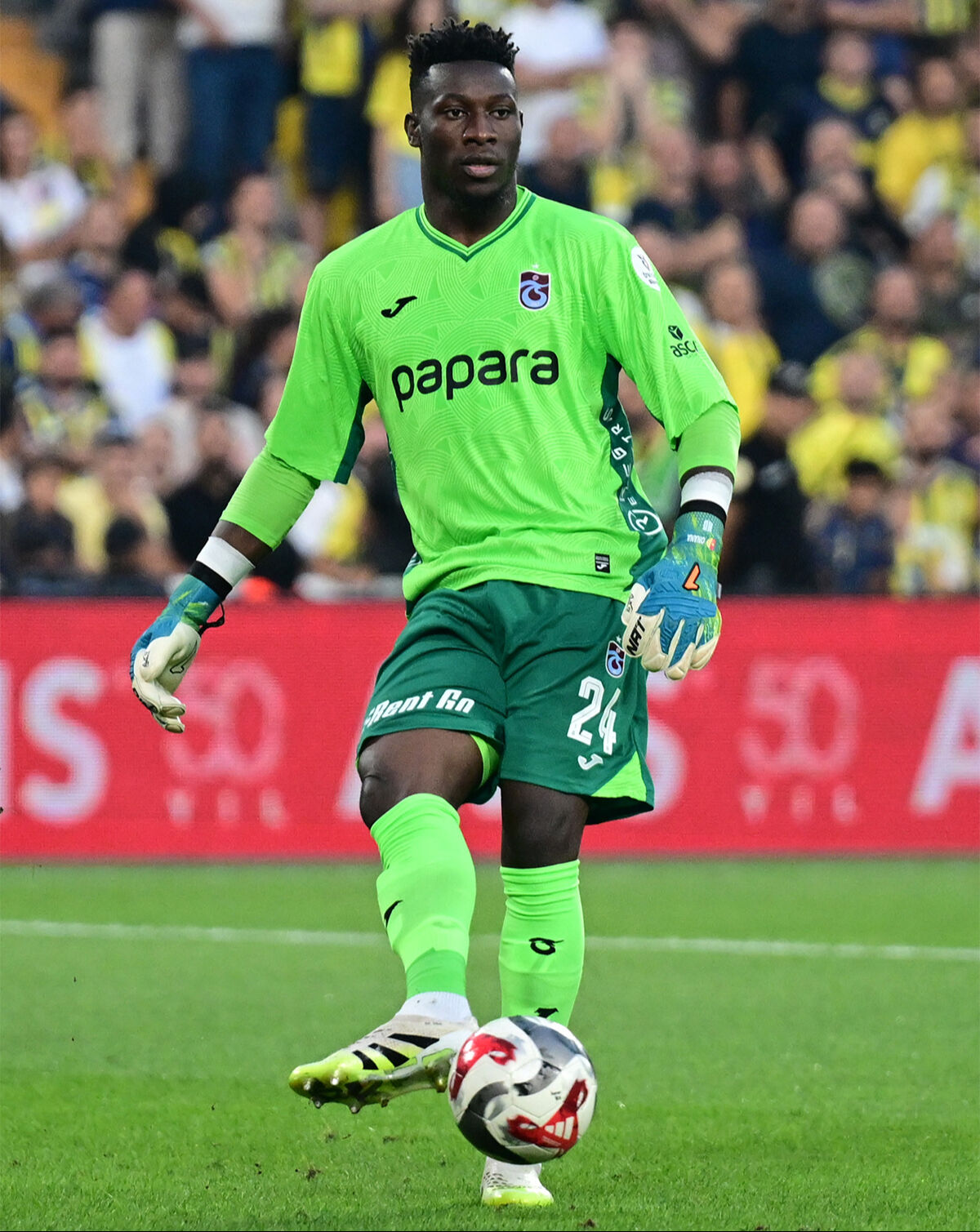 Onana, Ada'da gündem oldu! İngilizlerin büyük şaşkınlığı - 2. Resim