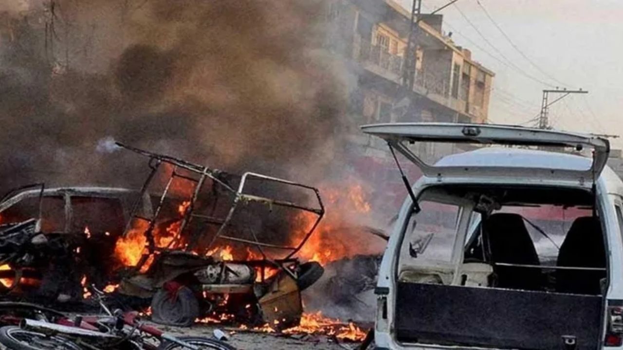 Pakistan&#039;da korkunç terör saldırısı! Can kayıpları var