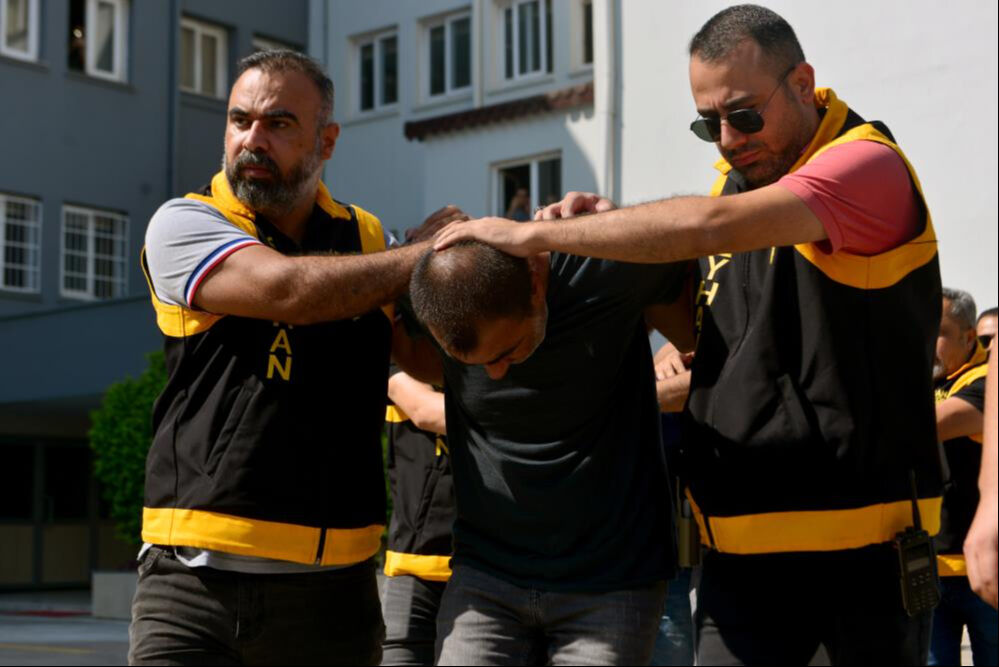 5 Milyon TL haraç isteyen otopark çetesine operasyon! - 3. Resim