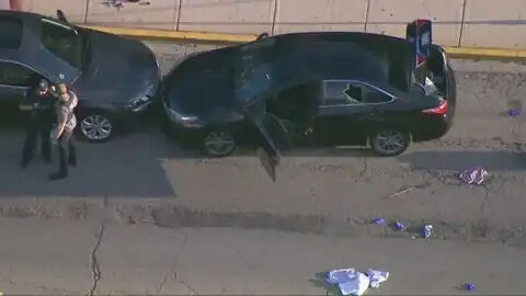 ABD'de silahlı saldırı! Tüfekle ateş açtı, 3 kişi hayatını kaybetti ABD'de silahlı saldırı! Tüfekle ateş açtı, 3 işi hayatını kaybetti - 1. Resim