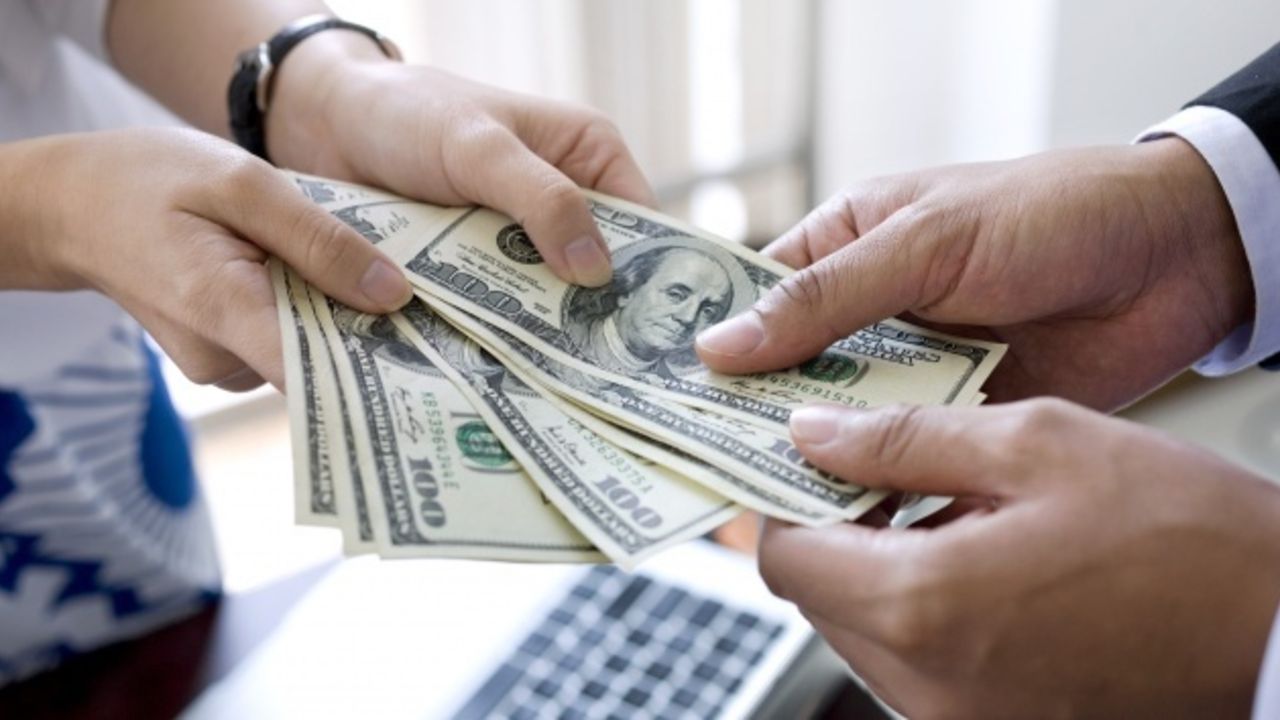 Dolar dip yaptı, euro rekor kırdı! Paritelerde dikkat çeken hareketler Dolar dip yaptı, euro rekor kırdı! Paritelerde dikkat çeken hareketler