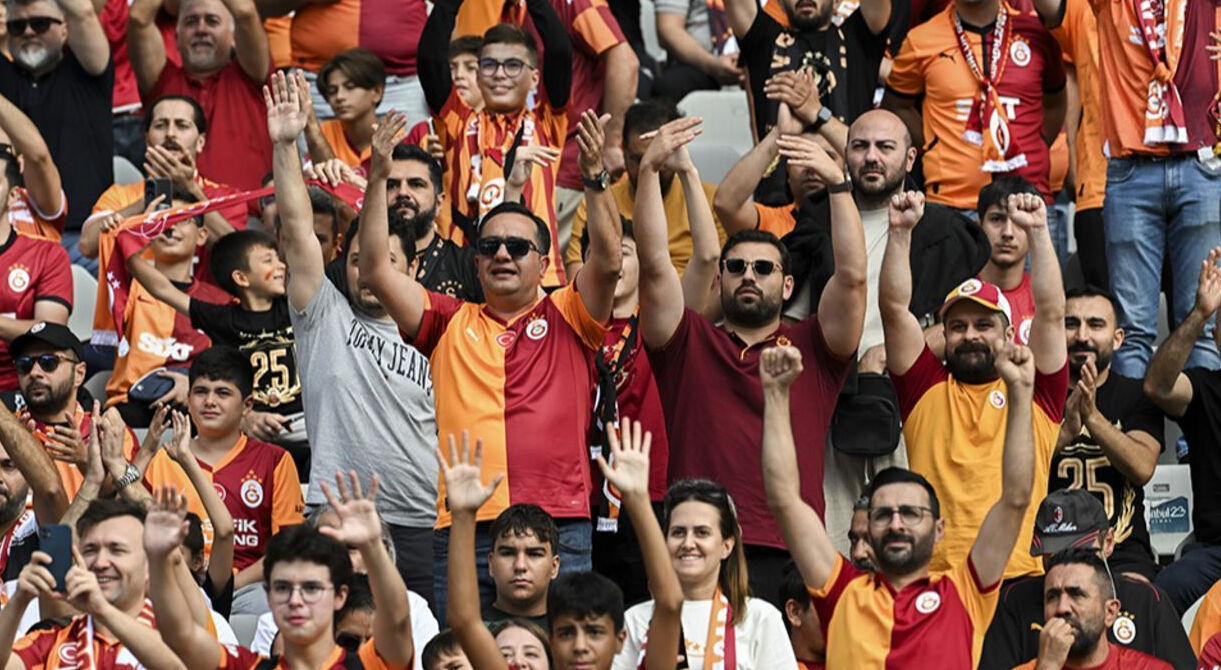 Eintracht Frankfurt-Galatasaray maçı şifresiz mi, canlı yayın nereden izlenir? - 2. Resim