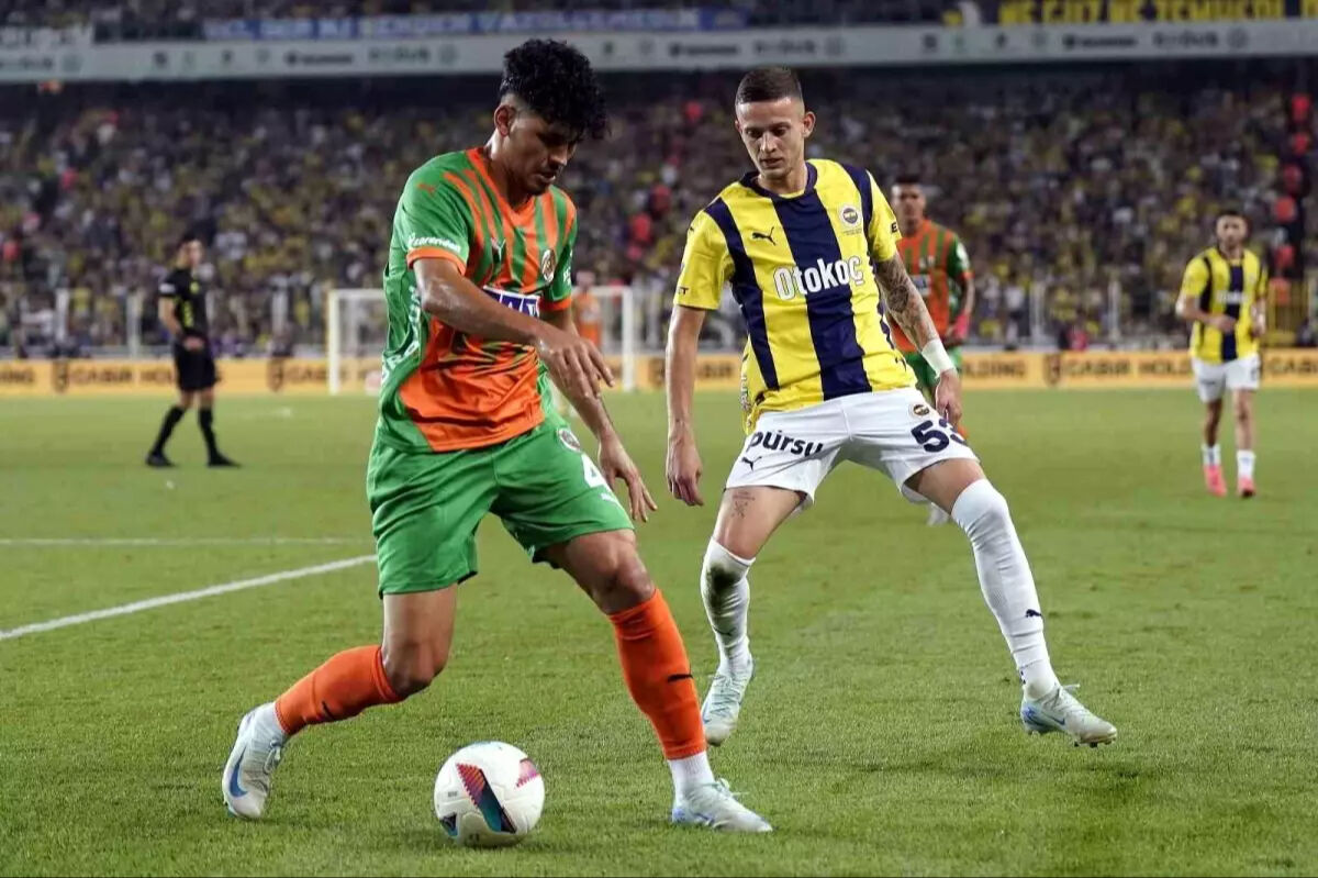 Fenerbahçe Alanyaspor maçında Kerem Aktürkoğlu oynayacak mı? Kadroda 9 eksik bulunuyor! - 3. Resim