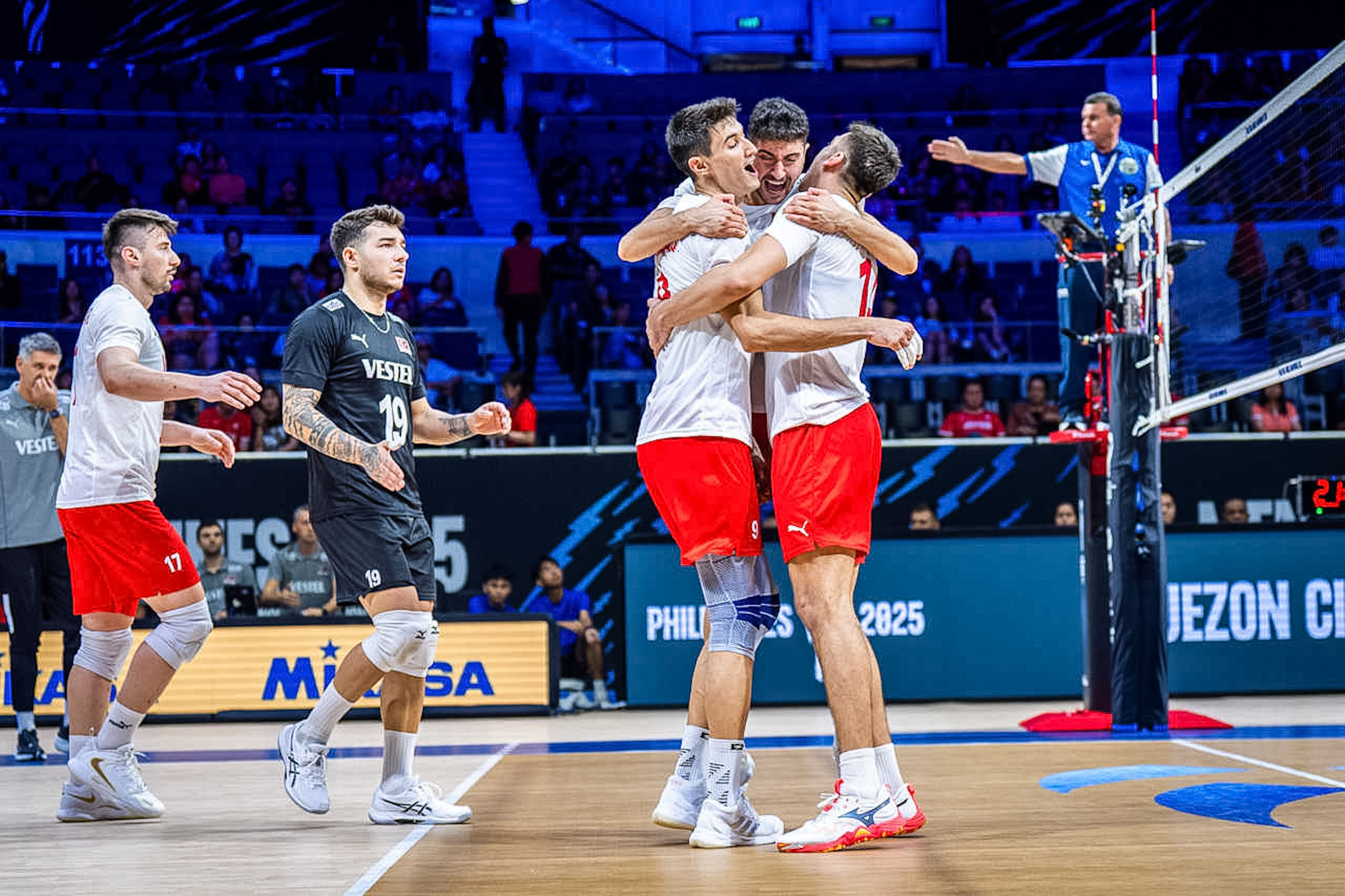 Filenin Efeleri son 16 turu rakibi kim? Kanada'yı yenerek gruptan lider çıktılar - 2. Resim