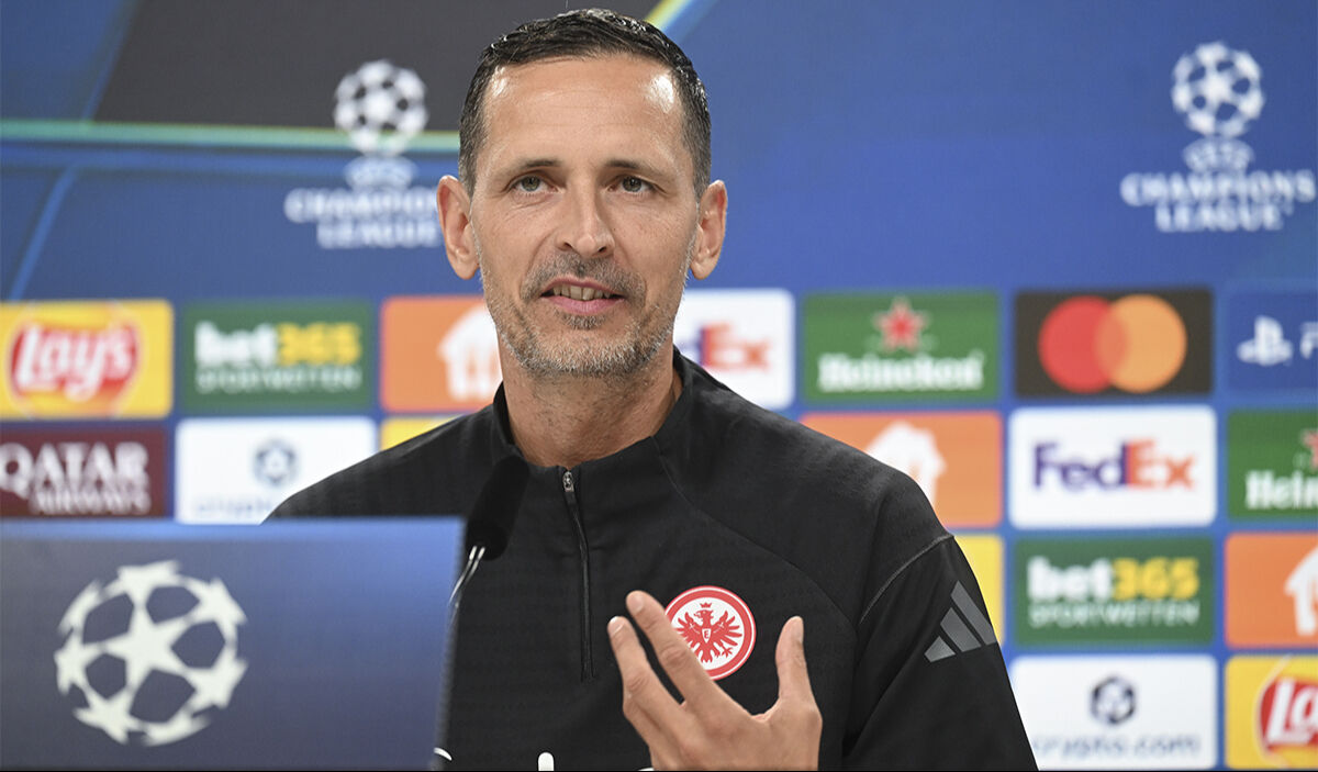 Frankfurt teknik direktörü Toppmöller'den Galatasaray açıklaması: Maça 1-0 geride başlıyoruz! Frankfurt teknik direktörü Toppmöller'den Galatasaray açıklaması: Maça 1-0 geride başlıyoruz! - 4. Resim