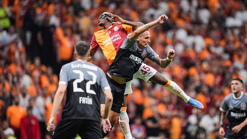 Galatasaray-Frankfurt maçı ne zaman, hangi kanalda, muhtemel 11’de kimler var? Galatasaray'ın Eintracht Frankfurt maçı kamp kadrosu belli oldu! Galatasaray-Frankfurt maçı ne zaman, hangi kanalda, muhtemel 11’de kimler var? Galatasaray'ın Eintracht Frankfurt maçı kamp kadrosu belli oldu! - 5. Resim