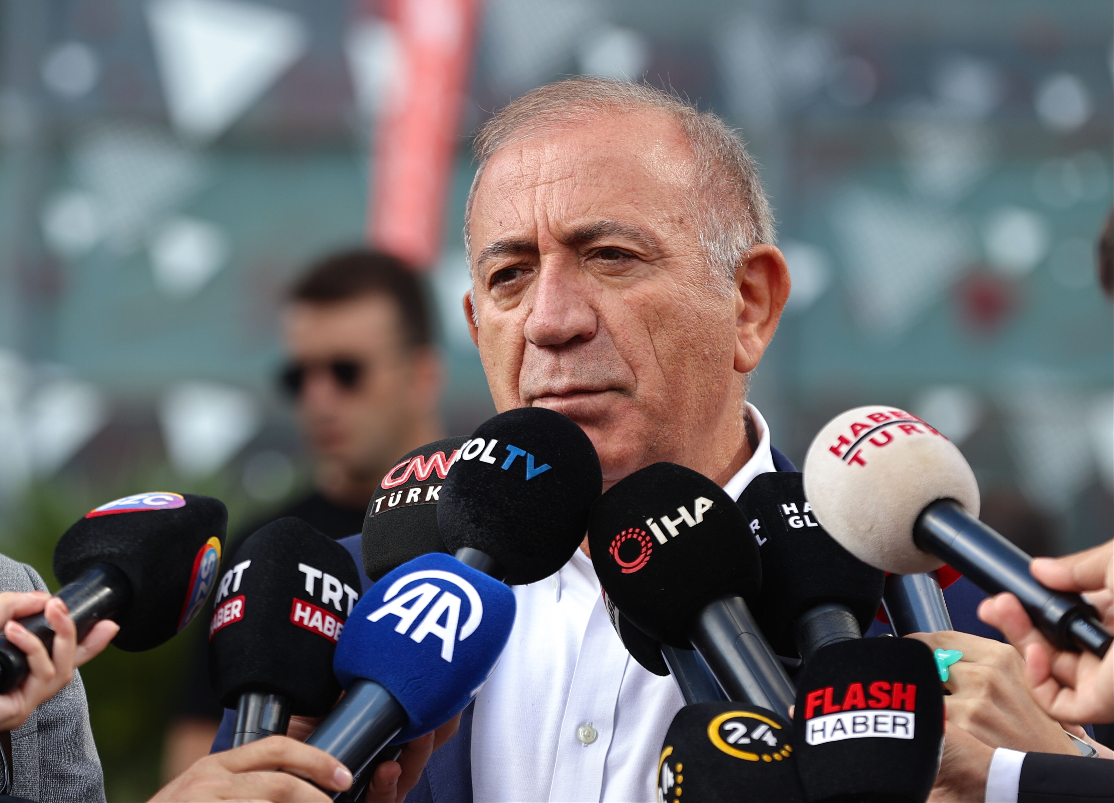 Gürsel Tekin'den Özgür Özel'i küplere bindirecek sözler! Kılıçdaroğlu dönemini örnek gösterdi - 2. Resim