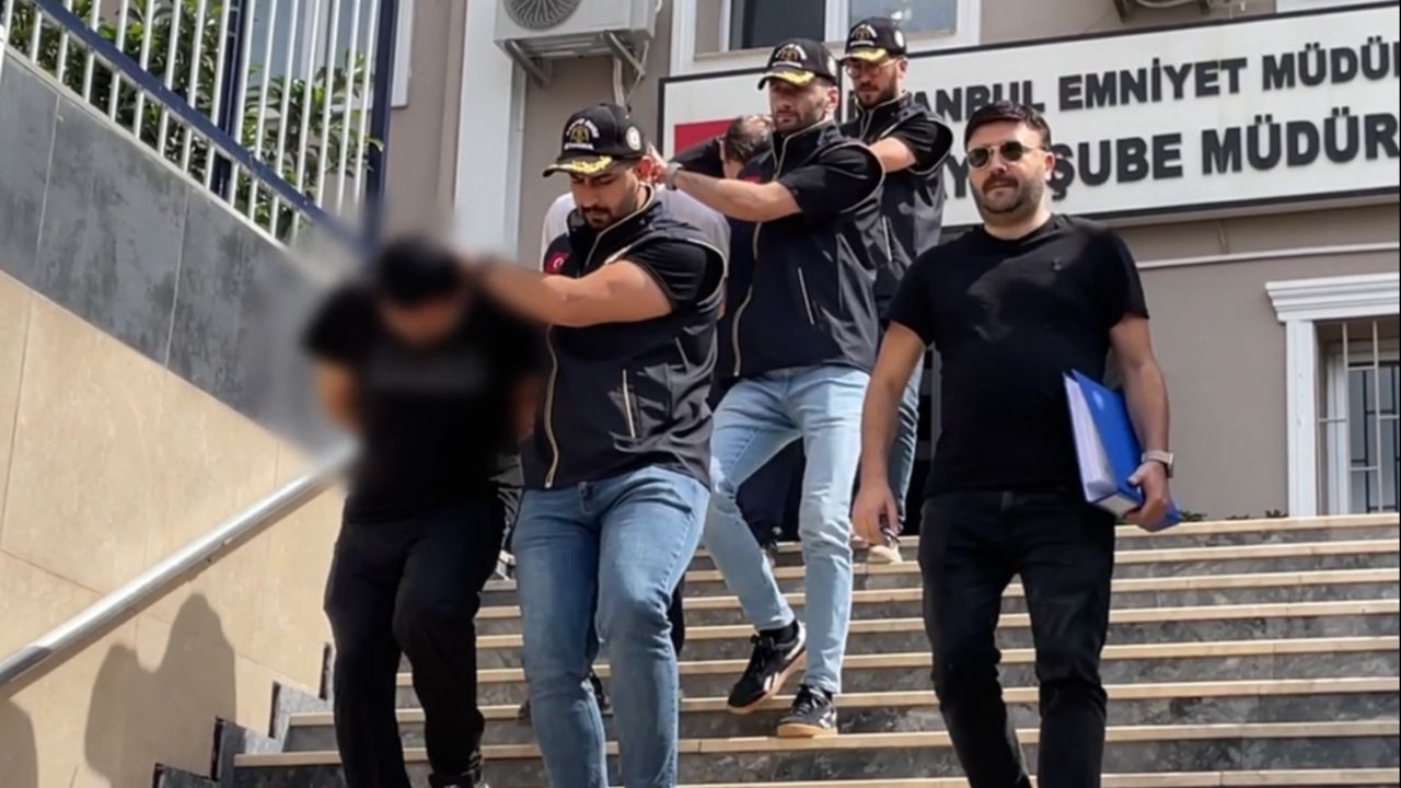 İzmir&#039;de kardeşinin 15 milyonluk borcu yüzünden kaçırıldı! İstanbul&#039;da polis operasyonuyla kurtarıldı