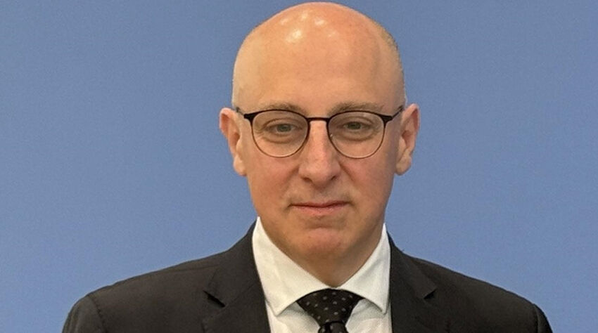 Sinan Selen kimdir, Almanya iç istihbaratında hangi görevleri üstlendi? - 2. Resim