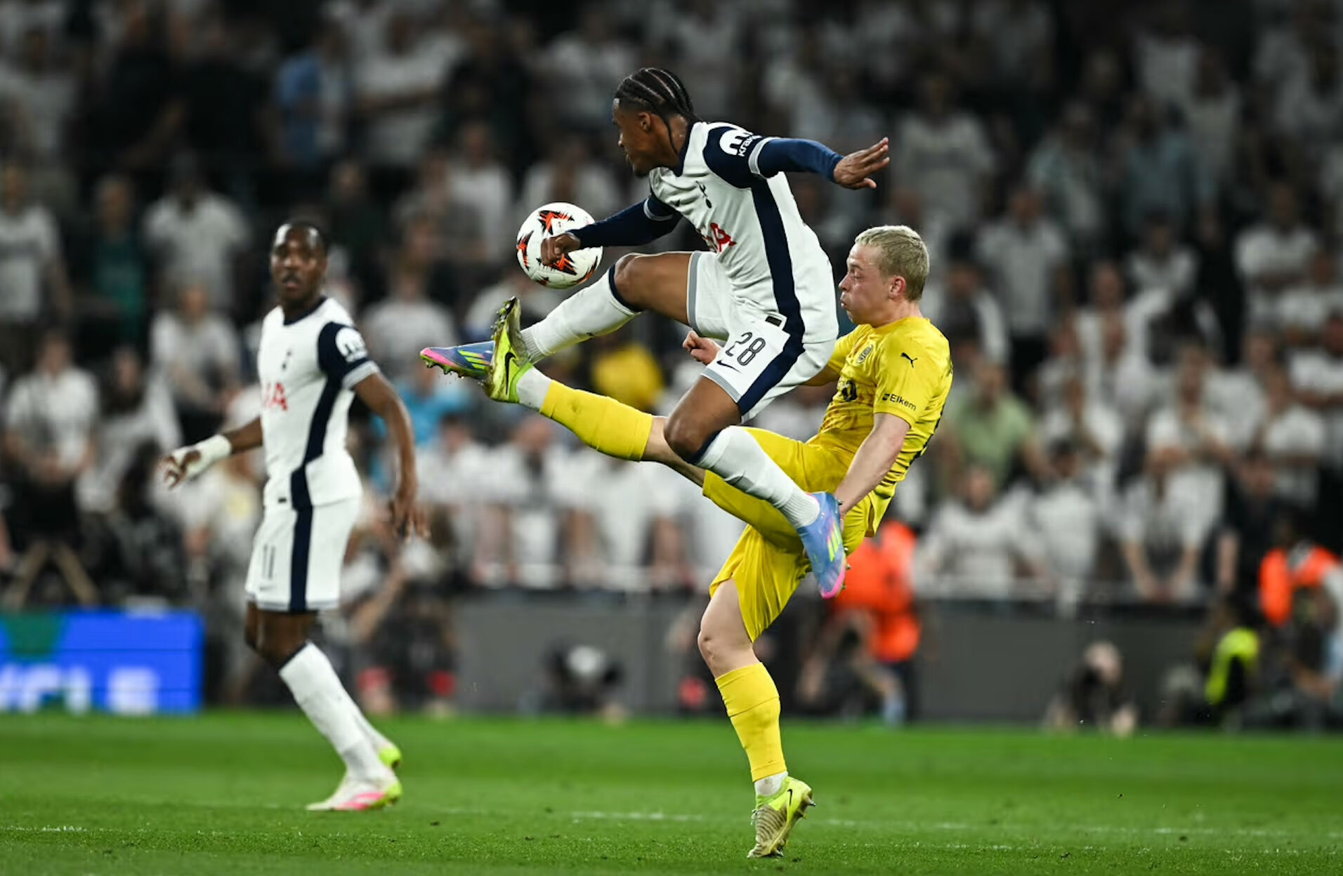 Slavia Prag - Bodo/Glimt maçı nerede izlenir, şifresiz mi, ne zaman? Canlı yayın bilgileri belli oldu! Slavia Prag - Bodo/Glimt maçı nerede izlenir, şifresiz mi, ne zaman? Canlı yayın bilgileri belli oldu! - 1. Resim