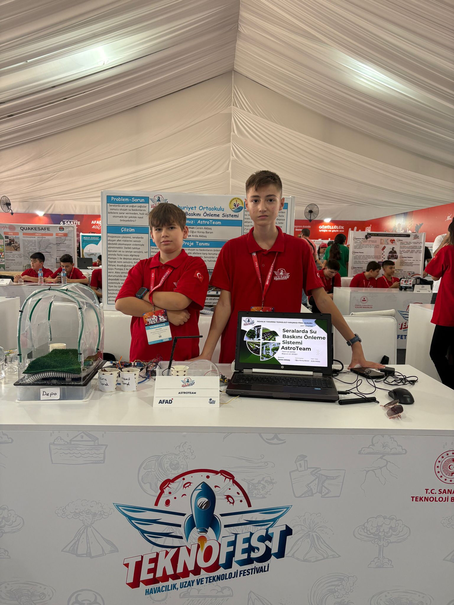 TEKNOFEST'in finalistleri Turkiyegazetesi.com.tr'ye konuştu! Biri 11, diğeri 13 yaşında, sera projesi ile tarıma katkı sağlıyorlar - 2. Resim