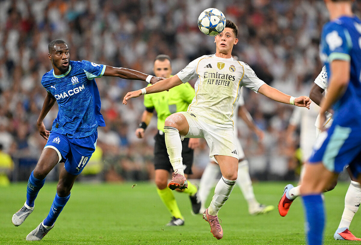 Tepki yağıyor! Real Madrid - Marsilya maçında skandal karar Tepki yağdı! Real Madrid - Marsilya maçında skandal karar - 2. Resim