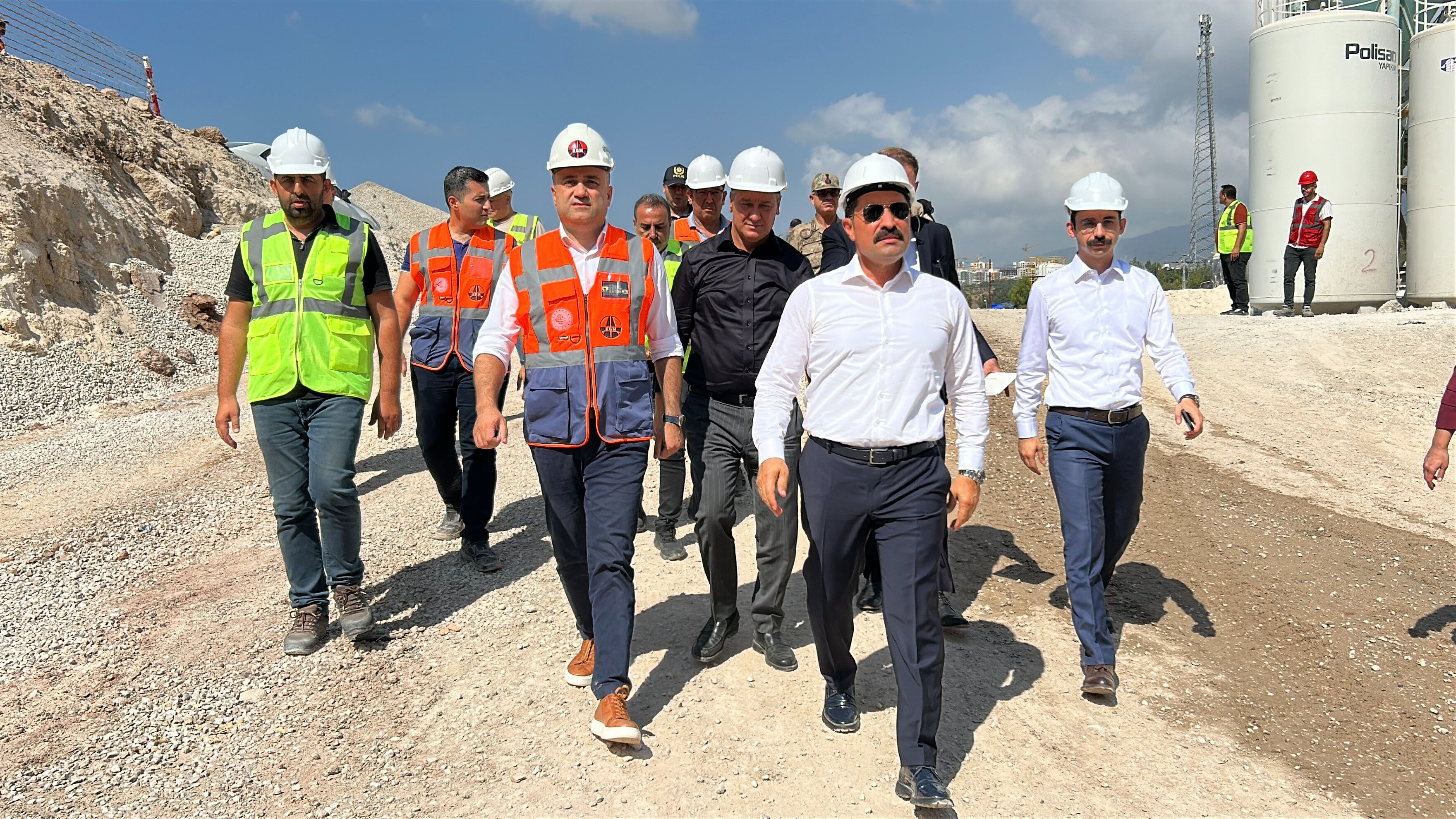 Türkiye'nin en uzun ve en geniş tüneli! 2 ilçeyi birbirine bağlayacak - 2. Resim