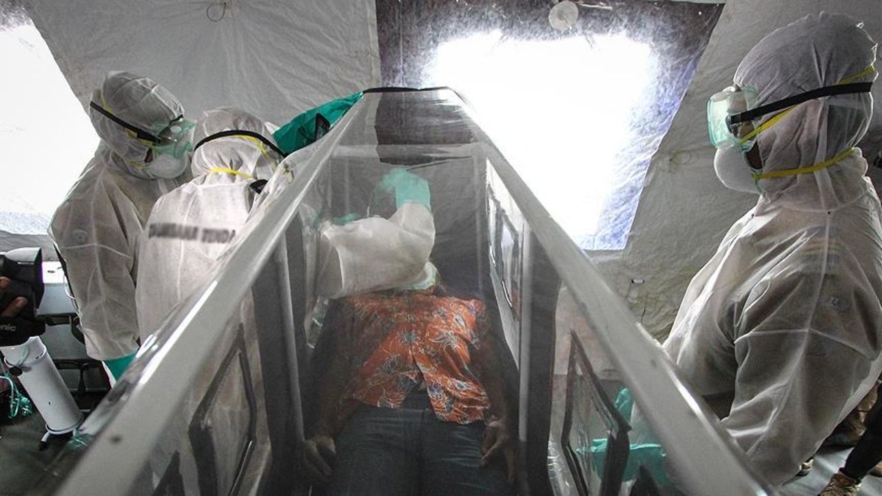 DSÖ&#039;den Ebola alarmı: 48 vakadan 31&#039;i hayatını kaybetti