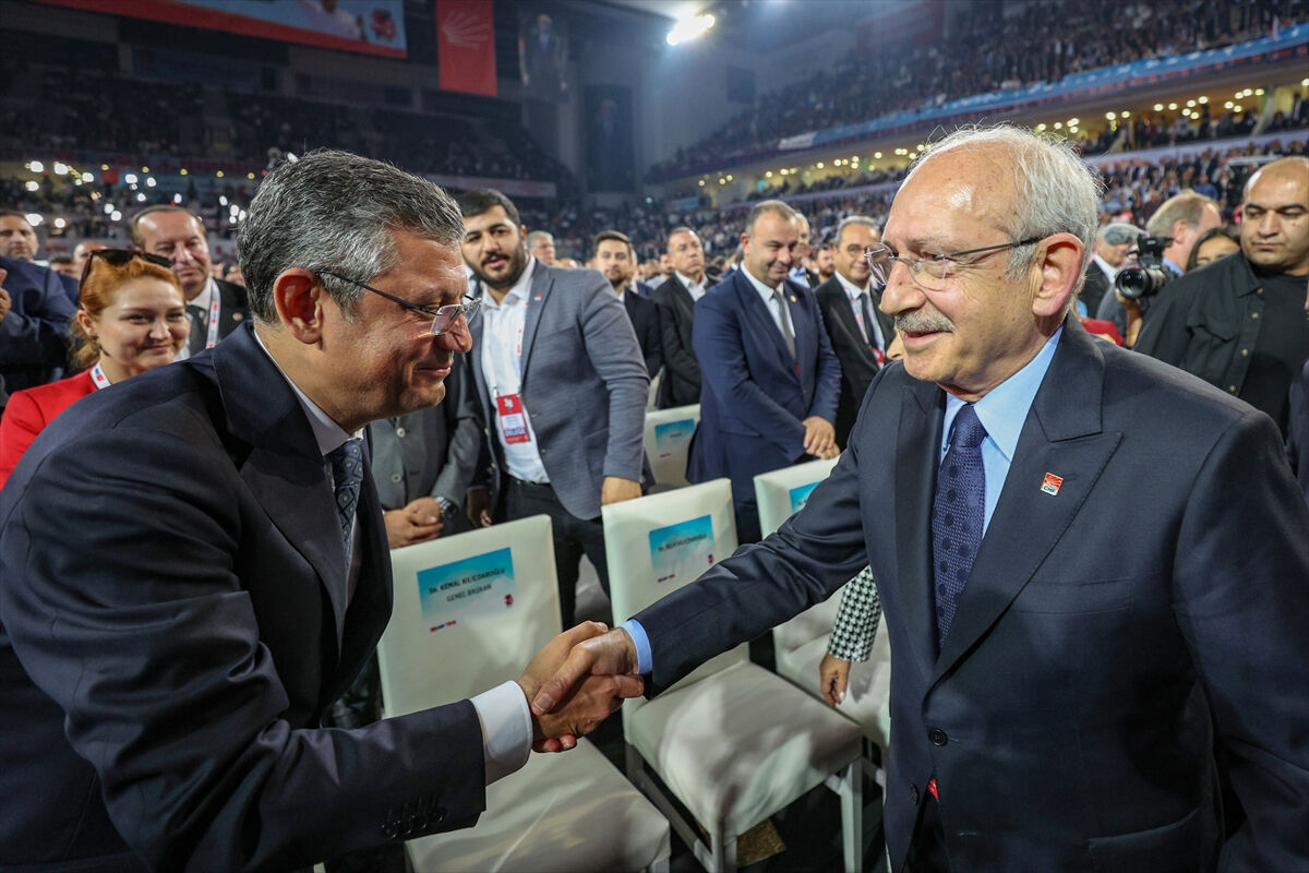 İptal talebi reddedildi! CHP'nin olağanüstü kurultayı pazar günü yapılacak İptal talebi reddedildi! CHP'nin olağanüstü kurultayı pazar günü yapılacak - 1. Resim