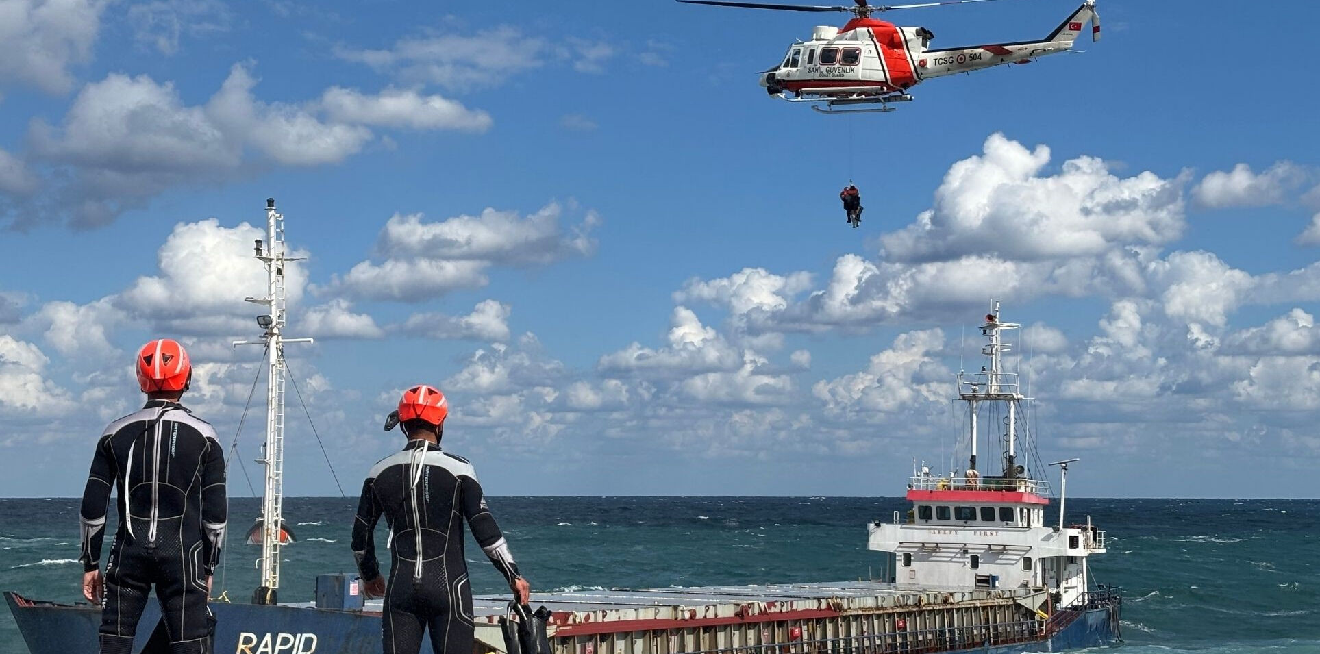 Kocaeli'de gemi karaya oturdu! Nefes kesen kurtarma operasyonu - 2. Resim