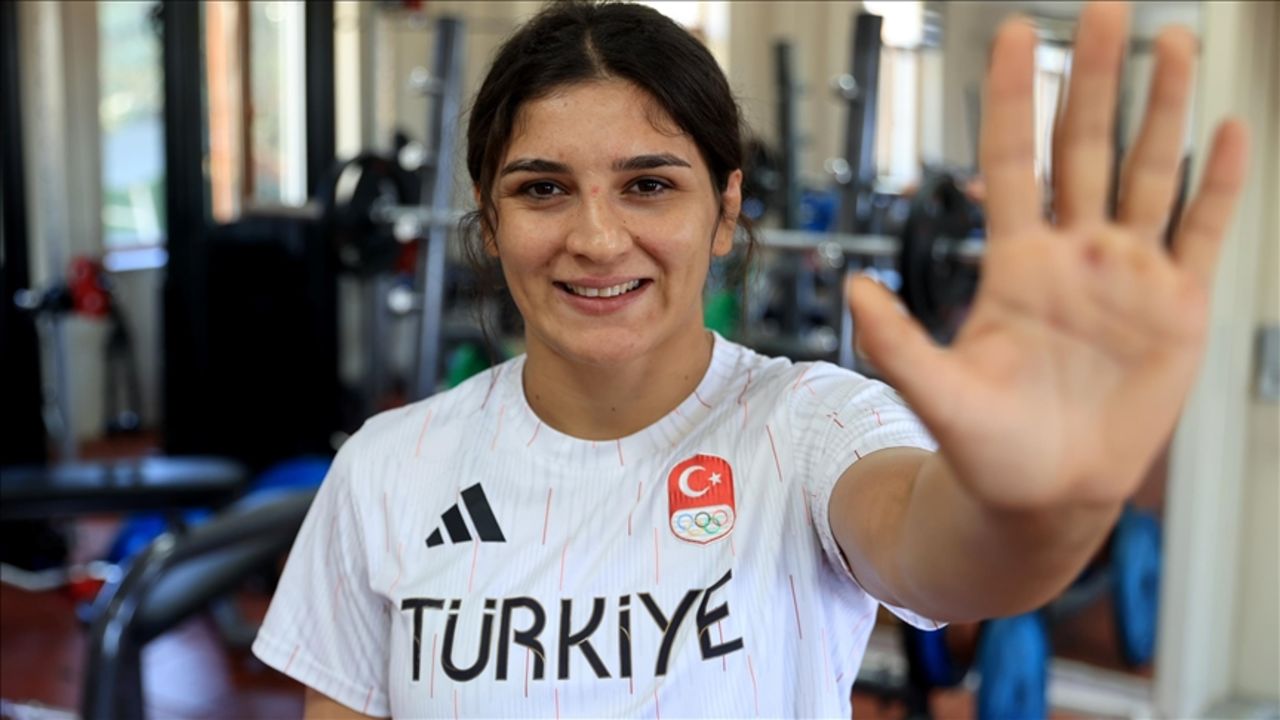 Nesrin Baş kimdir, kaç yaşında, nerelidir? Altın madalya için mindere çıkıyor
