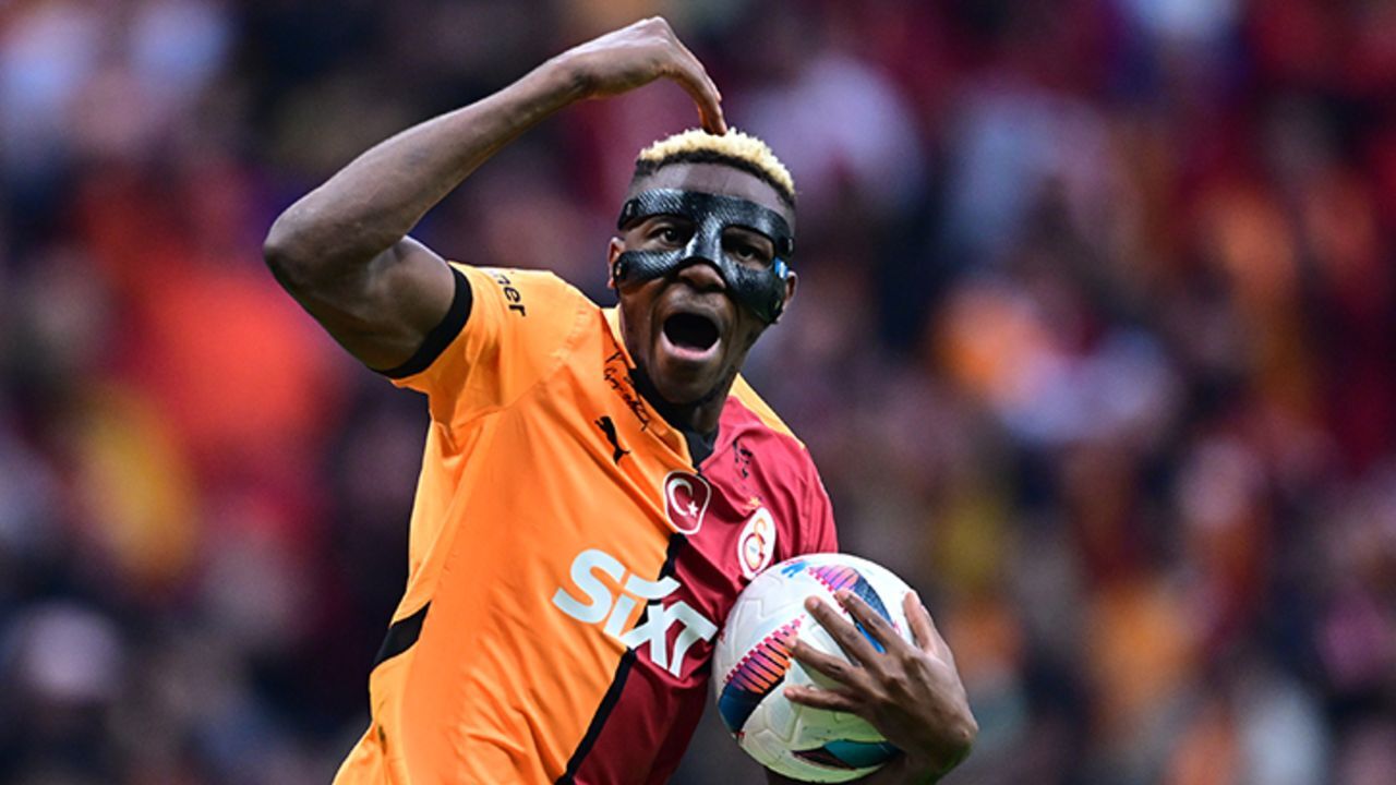 Osimhen sakat mı, Eintracht Frankfurt maçında oynayacak mı?